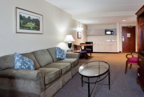 Holiday Inn Express & Suites Newport News by IHG property views in Newport News, VA — gallery photo 3