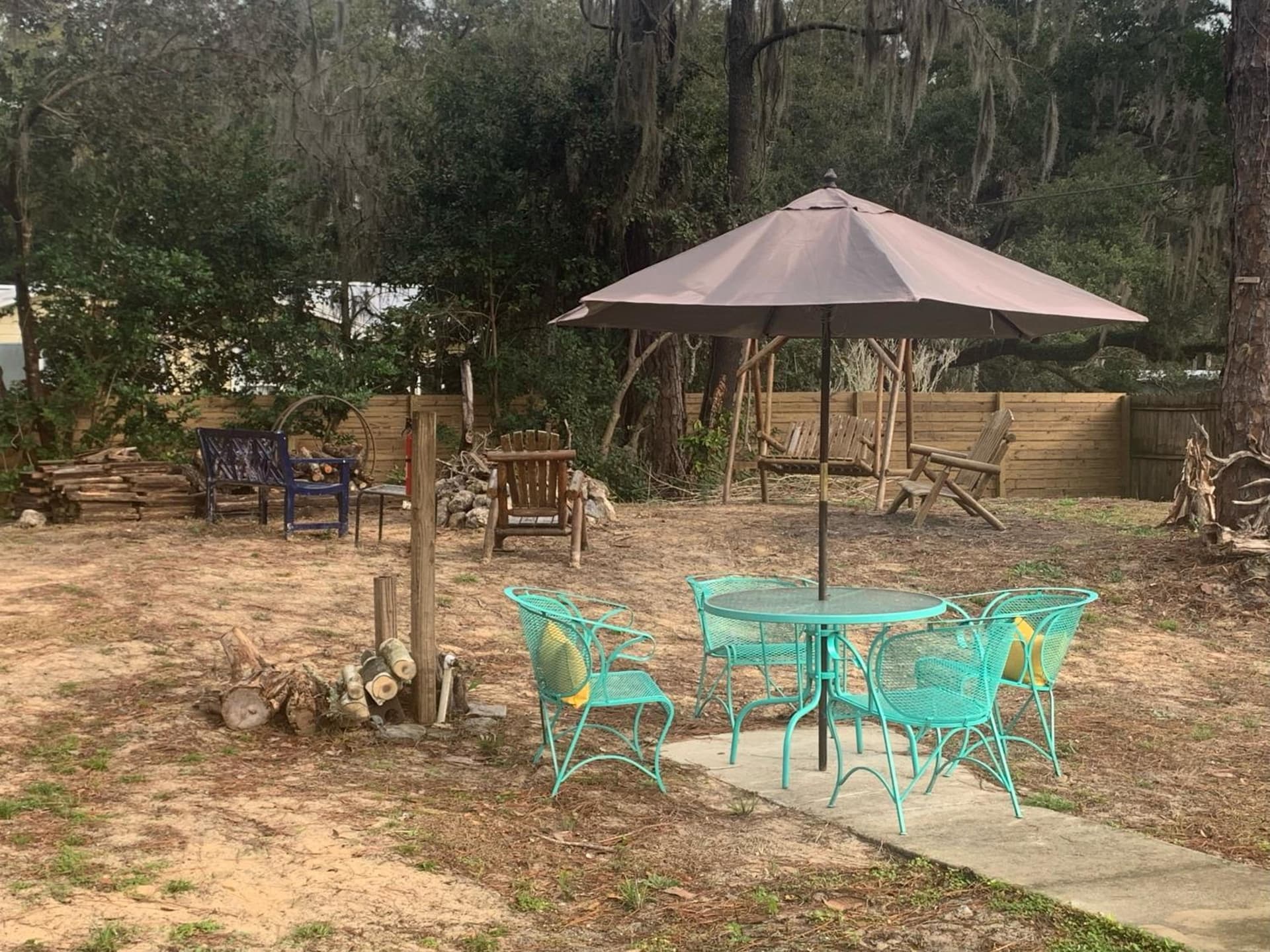 Nature Coast Inn & Cottages gallery photo in Inglis, FL — image 230