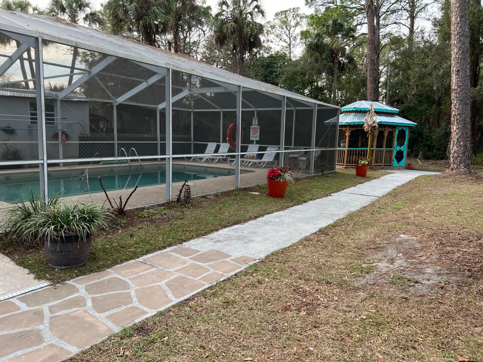 Nature Coast Inn & Cottages gallery photo in Inglis, FL — image 182