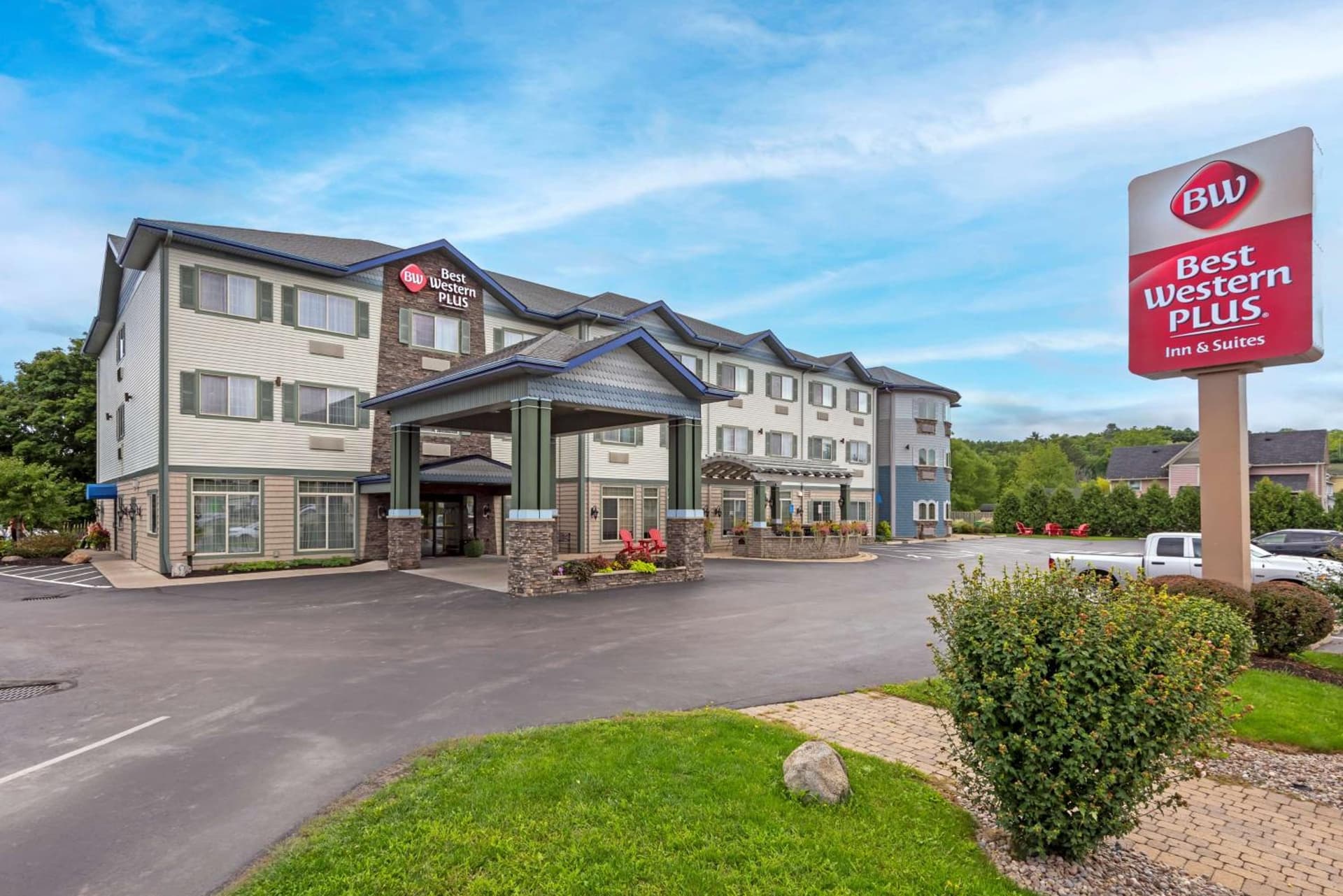 Best Western PLUS Vineyard Inn and Suites featured exterior or lobby in Penn Yan, NY — similar hotel