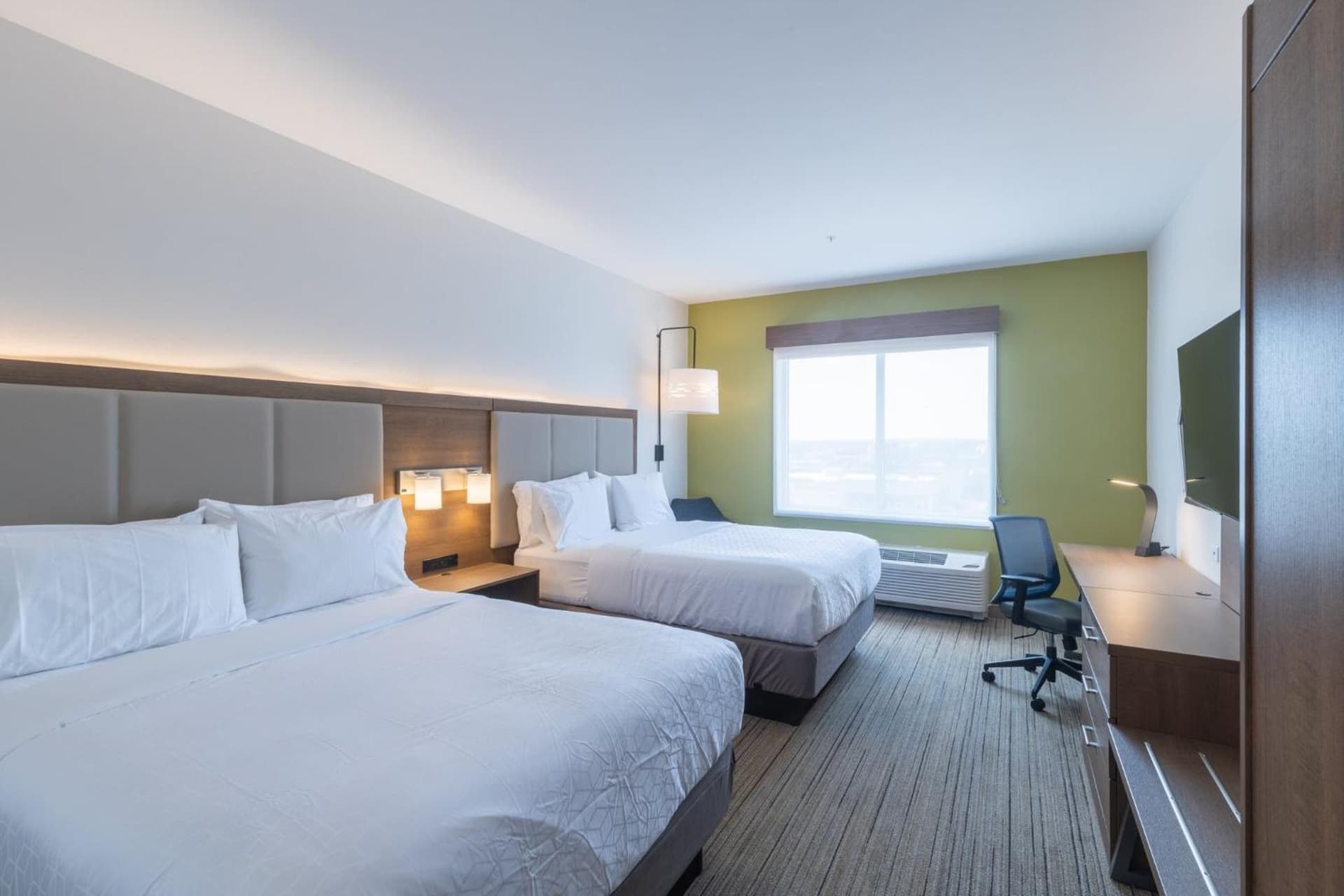 Holiday Inn Express & Suites Columbia Downtown The Vista by IHG gallery photo in Columbia, SC — image 13