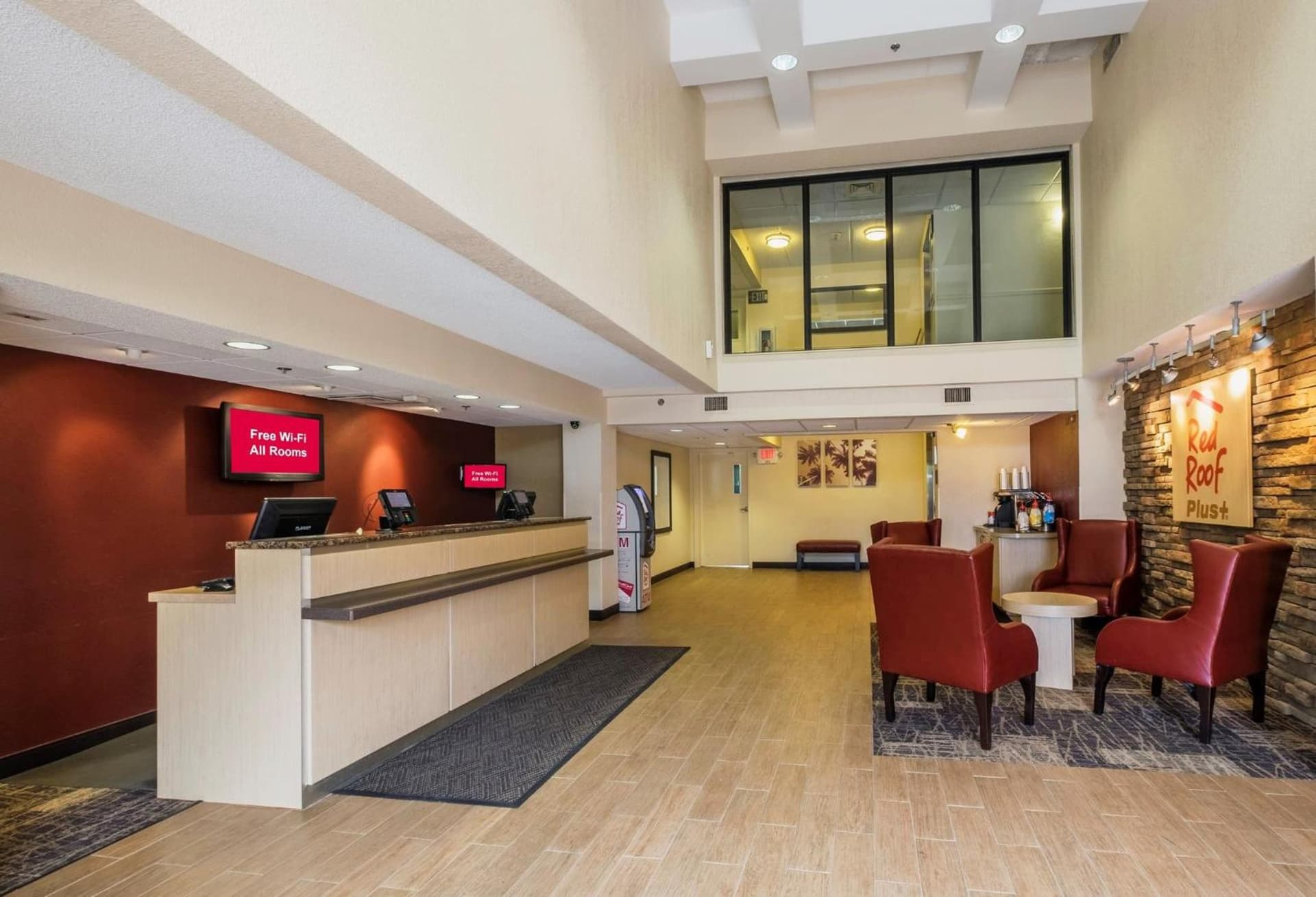 Red Roof Inn PLUS+ West Palm Beach property views in West Palm Beach, FL — gallery photo 3