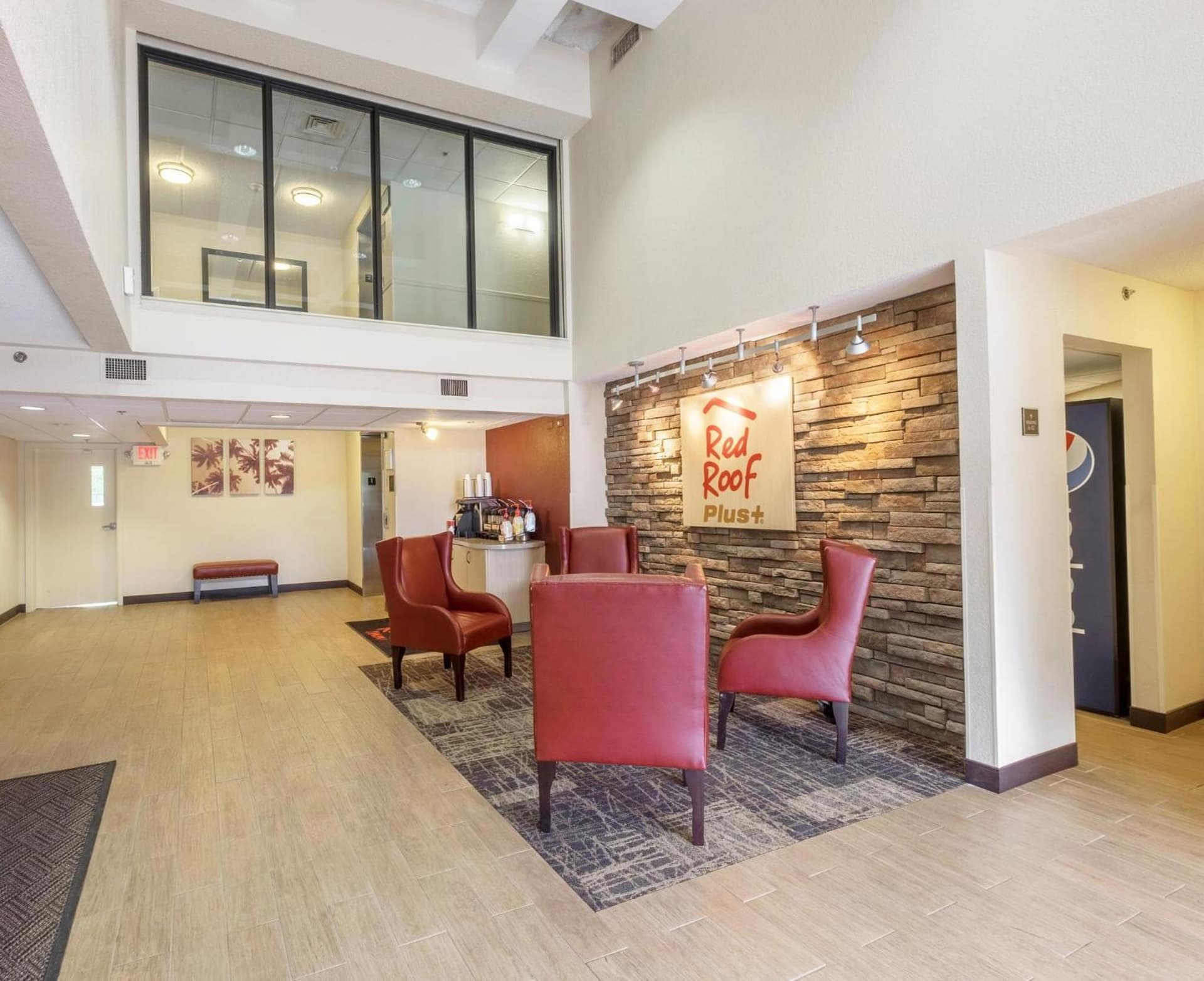 Red Roof Inn PLUS+ West Palm Beach gallery photo in West Palm Beach, FL — image 19