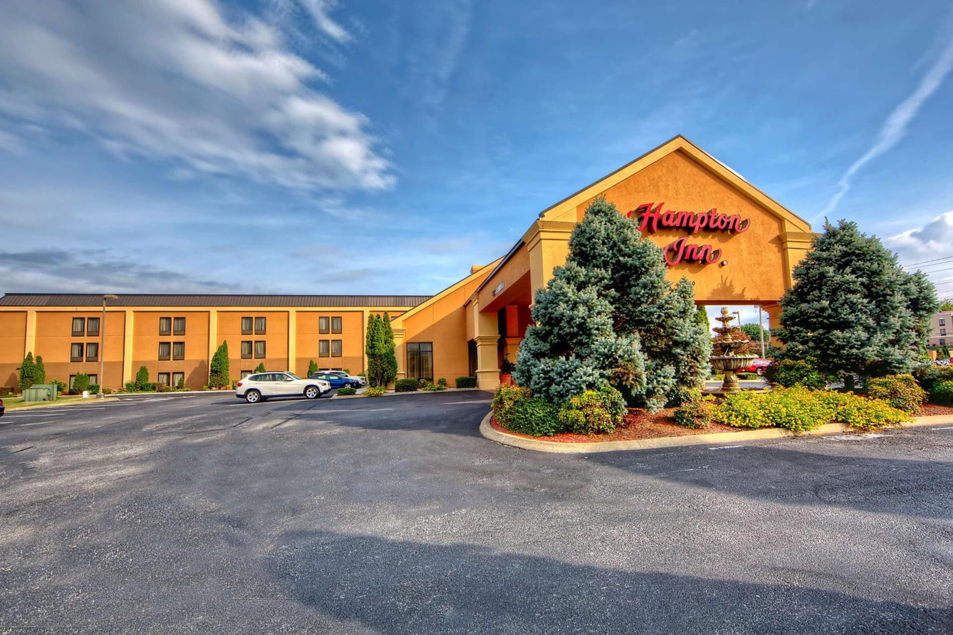 Hampton Inn Morristown featured exterior or lobby in Morristown, TN — similar hotel