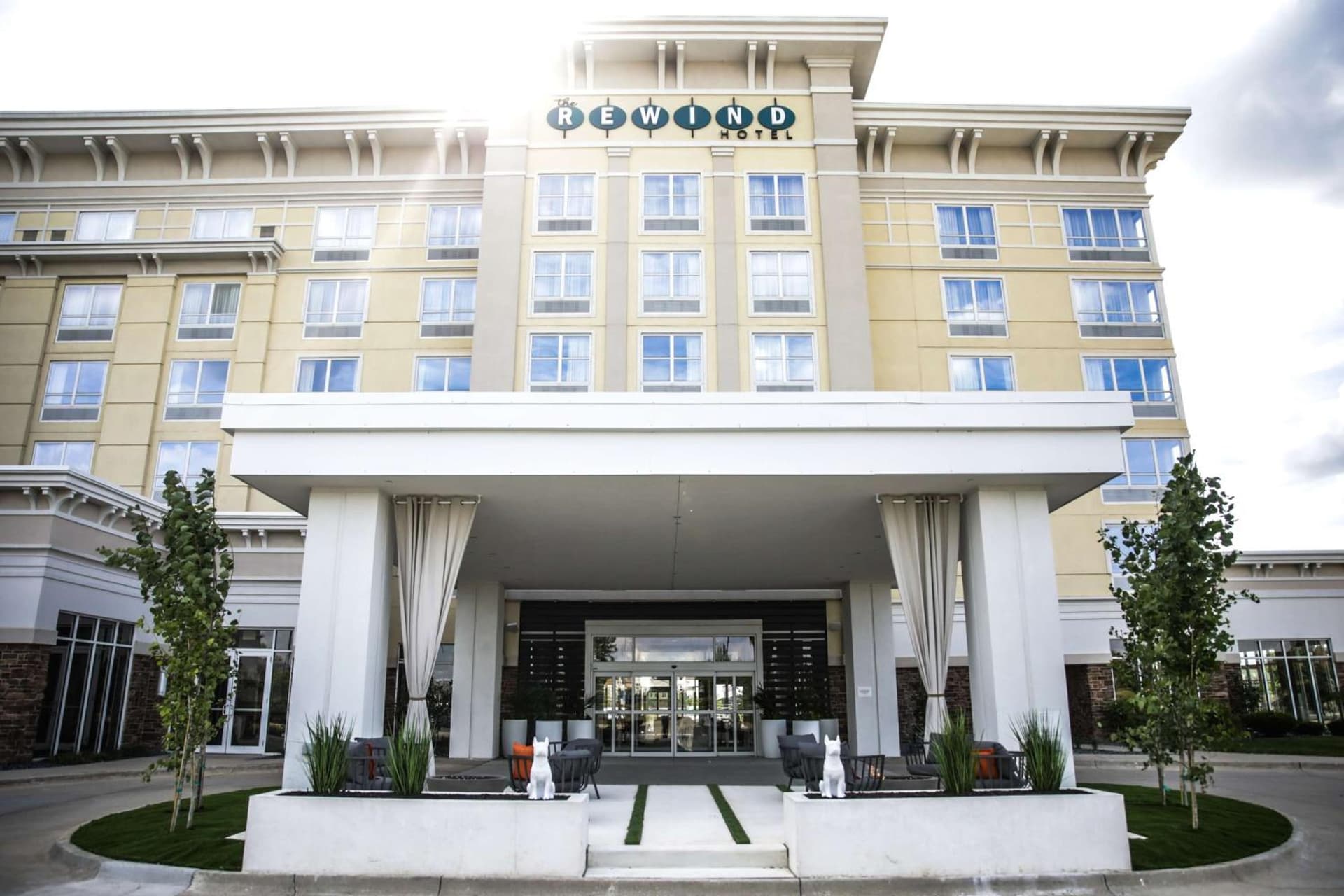 The Rewind West Des Moines, Tapestry Collection By Hilton featured exterior or lobby in West Des Moines, IA — similar hotel