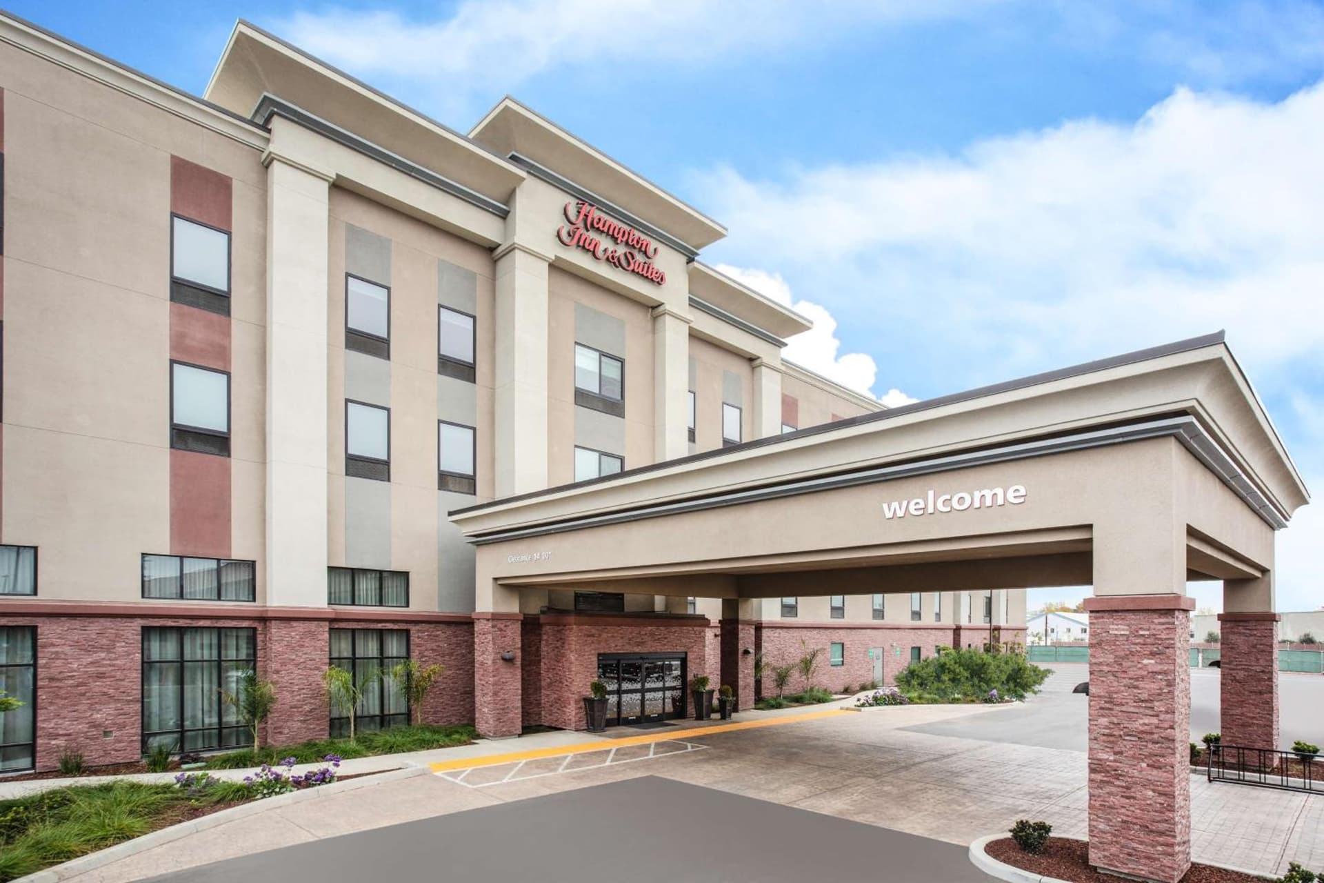 Hampton Inn & Suites Watsonville exterior or lobby in Watsonville, CA — main listing photo