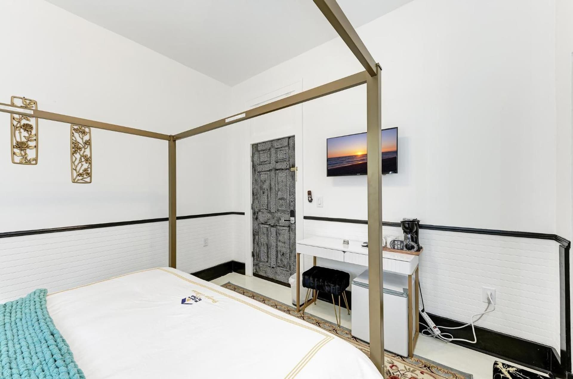 Prestige Collection, Hotel Boutique gallery photo in St Petersburg, FL — image 14
