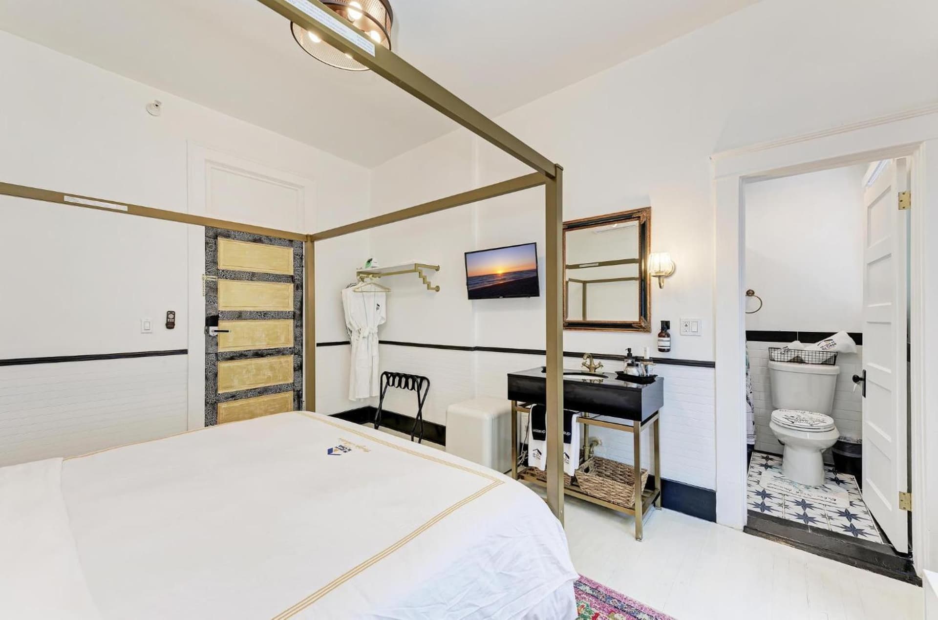 Prestige Collection, Hotel Boutique gallery photo in St Petersburg, FL — image 39