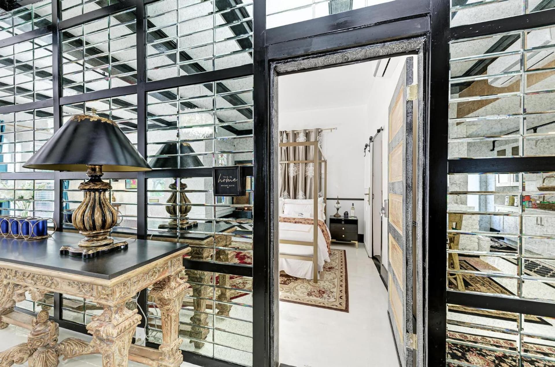 Prestige Collection, Hotel Boutique gallery photo in St Petersburg, FL — image 90