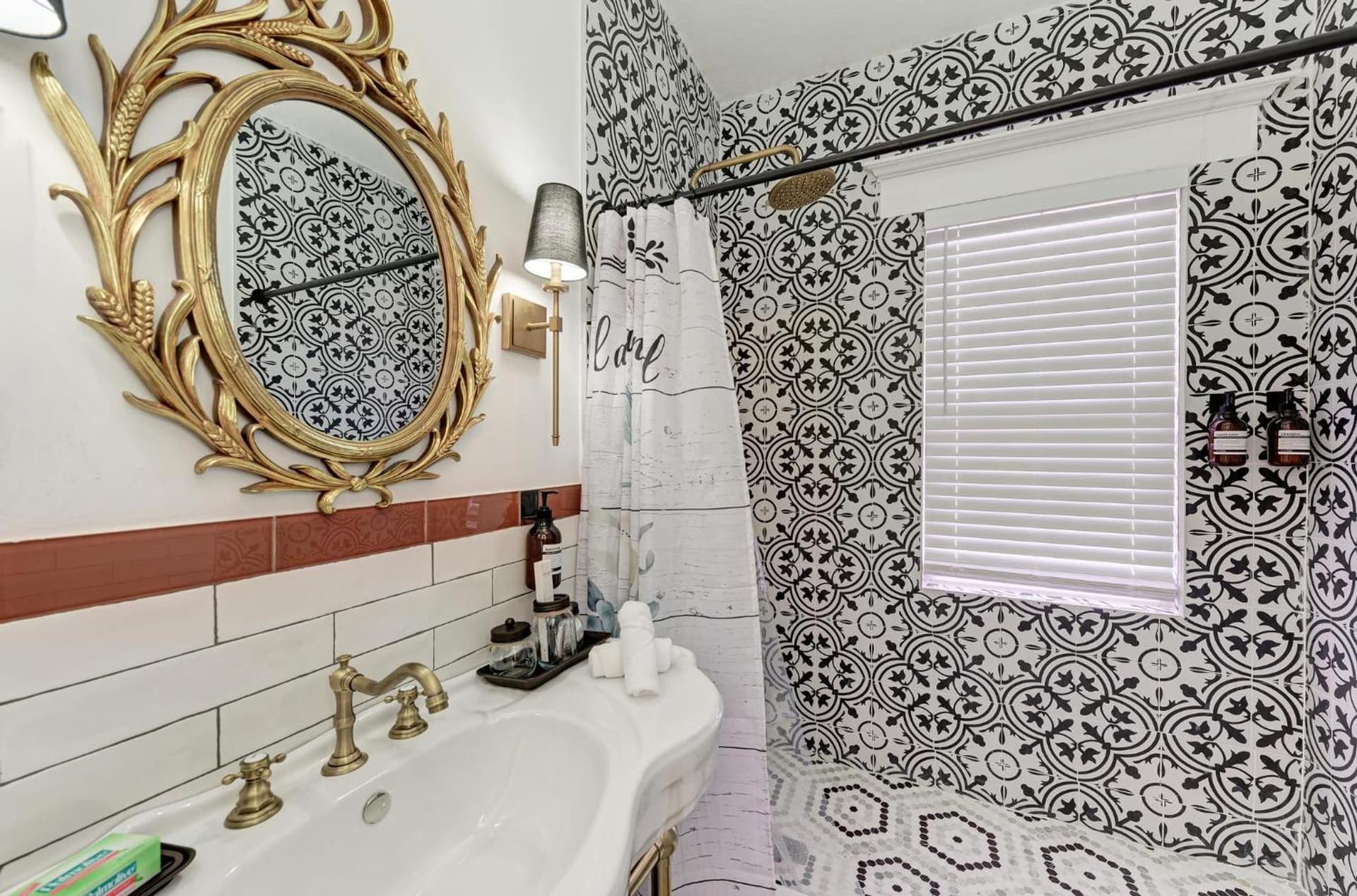 Prestige Collection, Hotel Boutique gallery photo in St Petersburg, FL — image 97