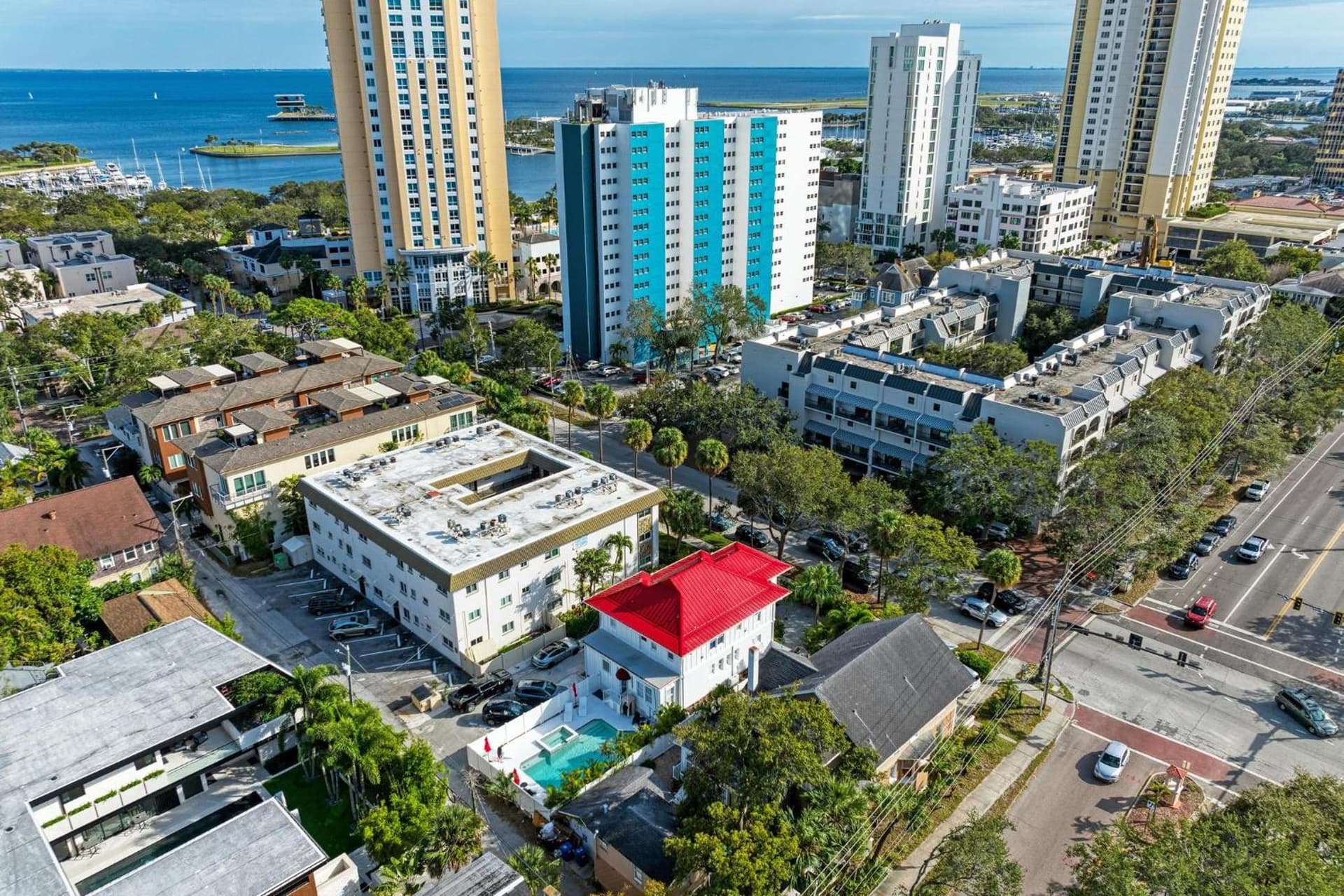 Prestige Collection, Hotel Boutique gallery photo in St Petersburg, FL — image 89