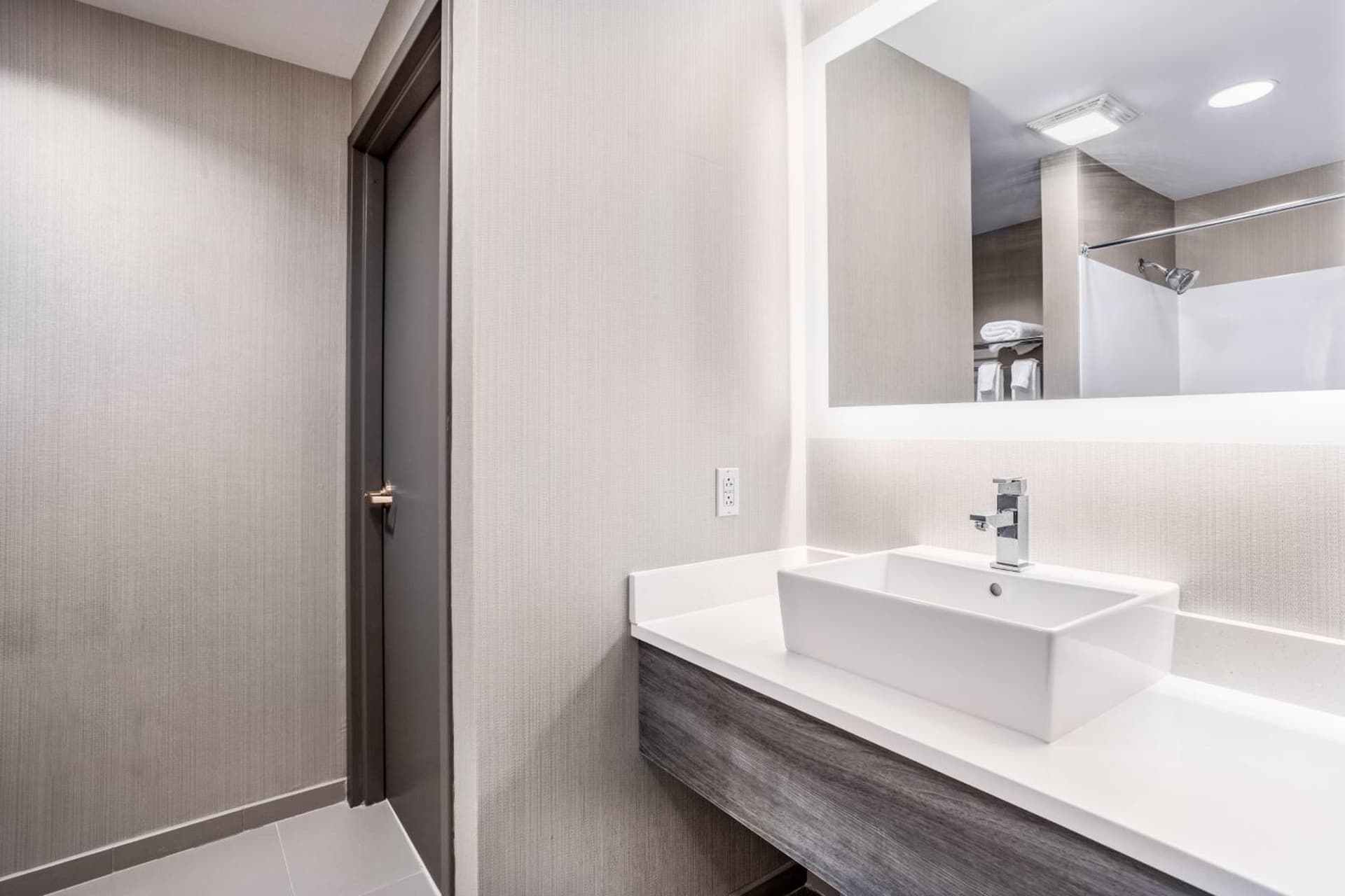 Holiday Inn Lafayette-City Centre by IHG gallery photo in Lafayette, IN — image 55