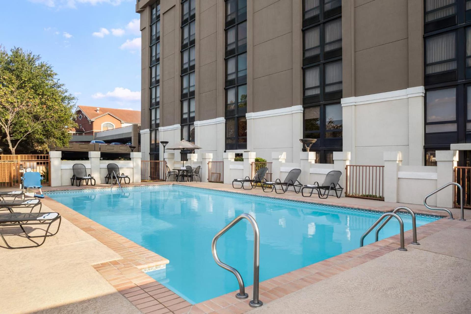 Holiday Inn Express - San Antonio Airport by IHG gallery photo in San Antonio, TX — image 41