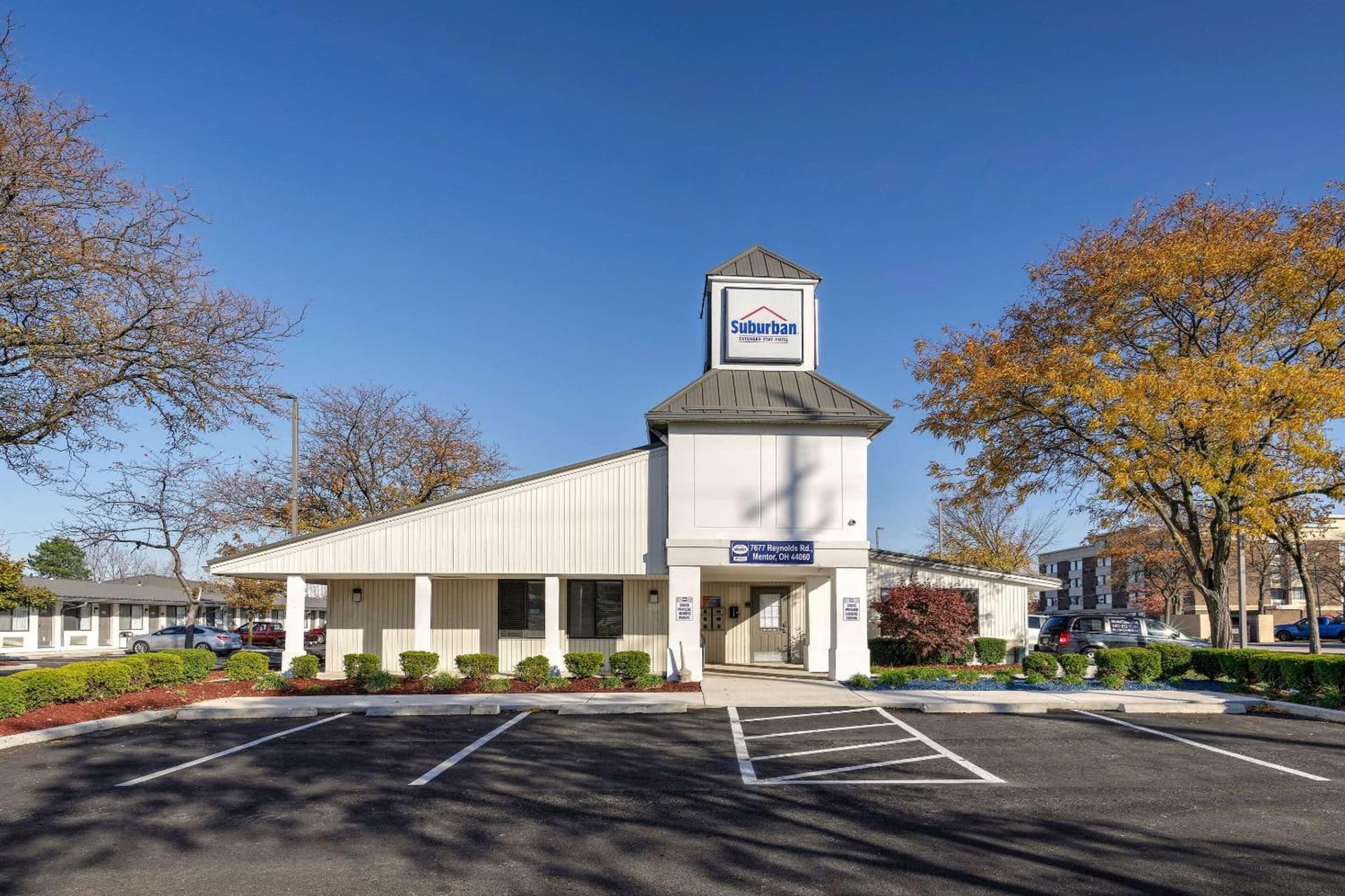 Suburban Studios Mentor - Cleveland Northeast property views in Mentor, OH — gallery photo 3