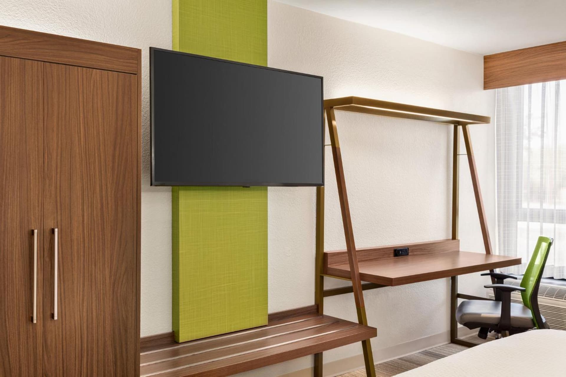 Holiday Inn Express - San Antonio Airport by IHG gallery photo in San Antonio, TX — image 28