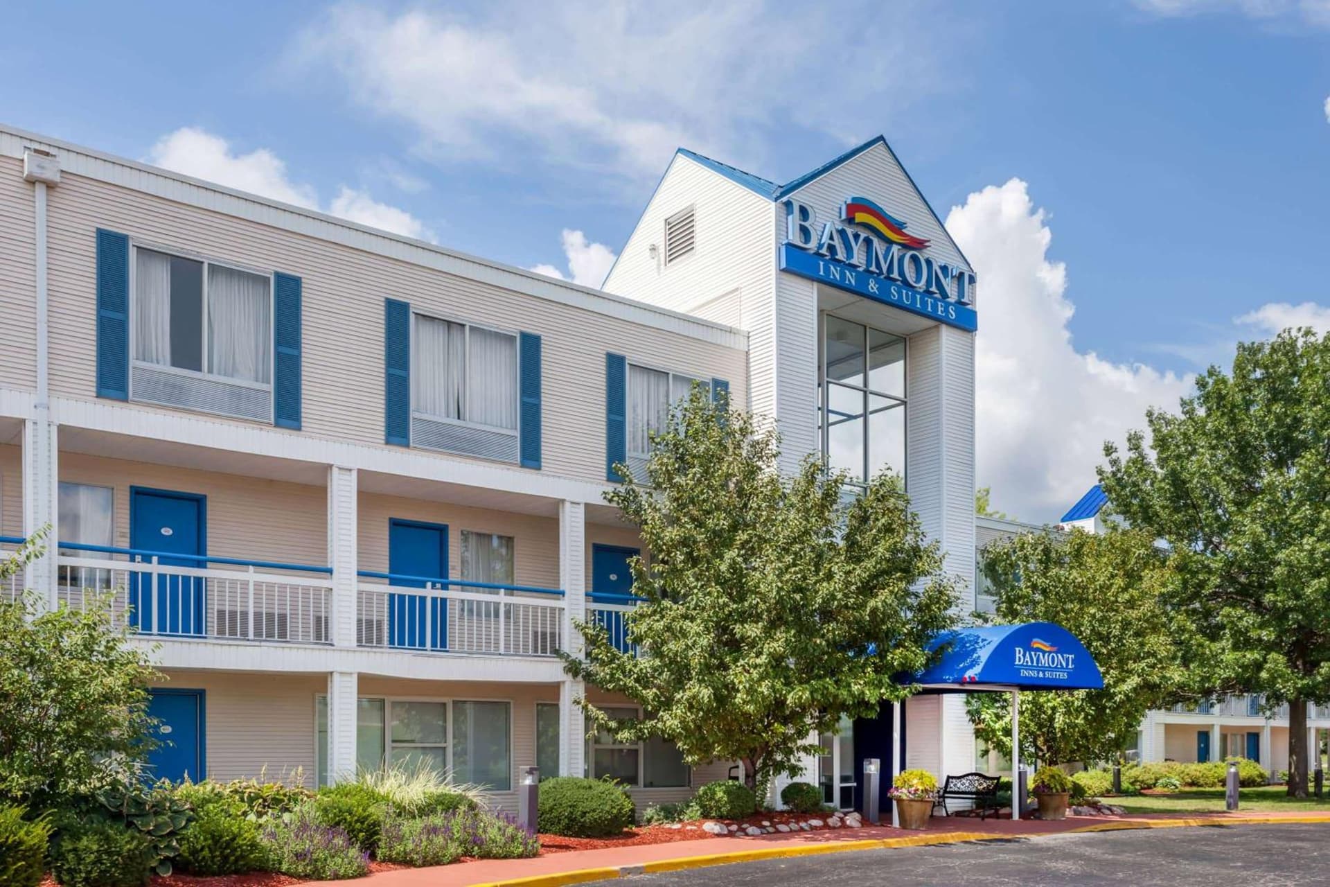 Baymont by Wyndham Peoria featured exterior or lobby in Peoria, IL — similar hotel