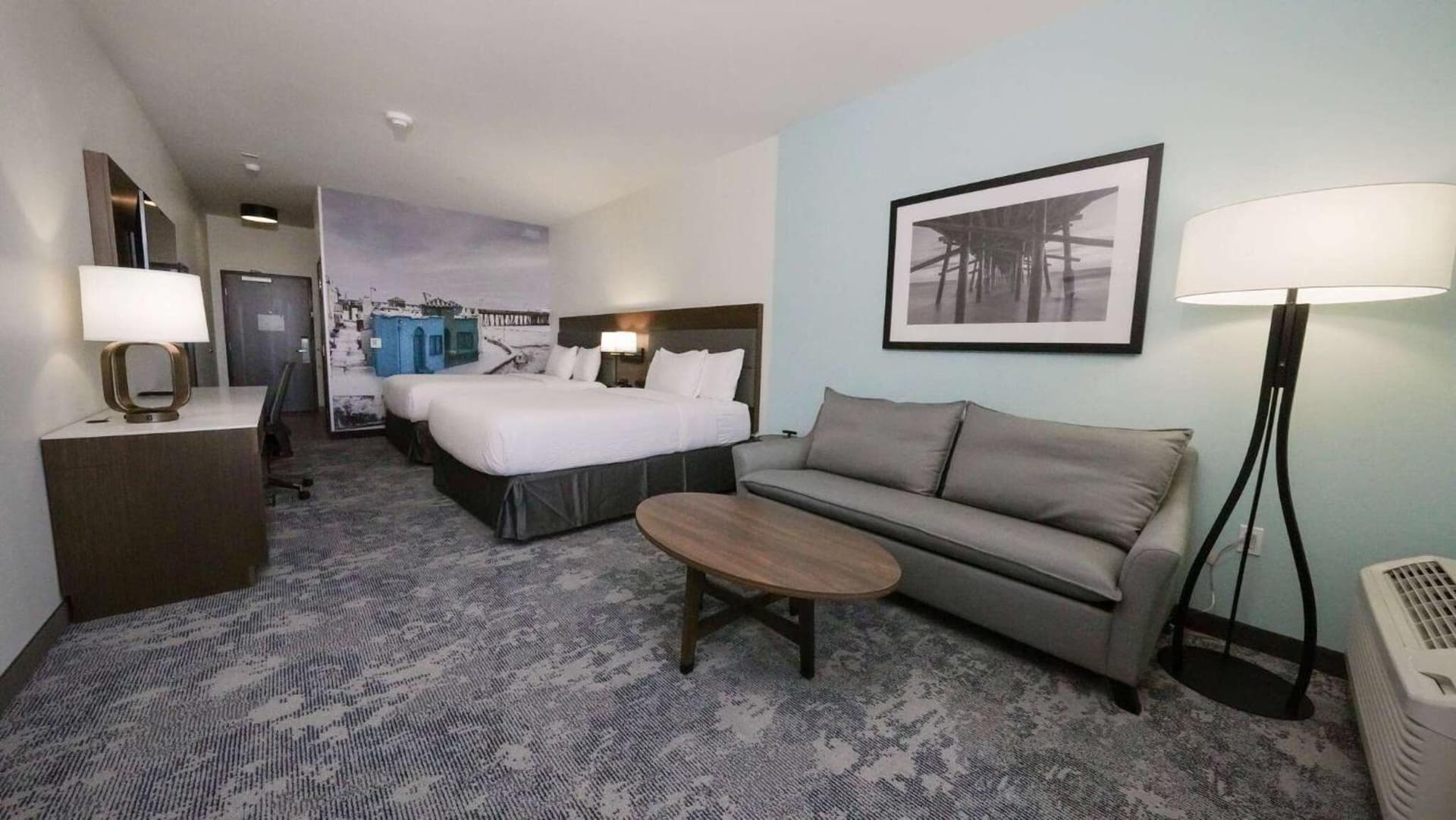 La Quinta Inn & Suites by Wyndham Santa Cruz gallery photo in Santa Cruz, CA — image 64