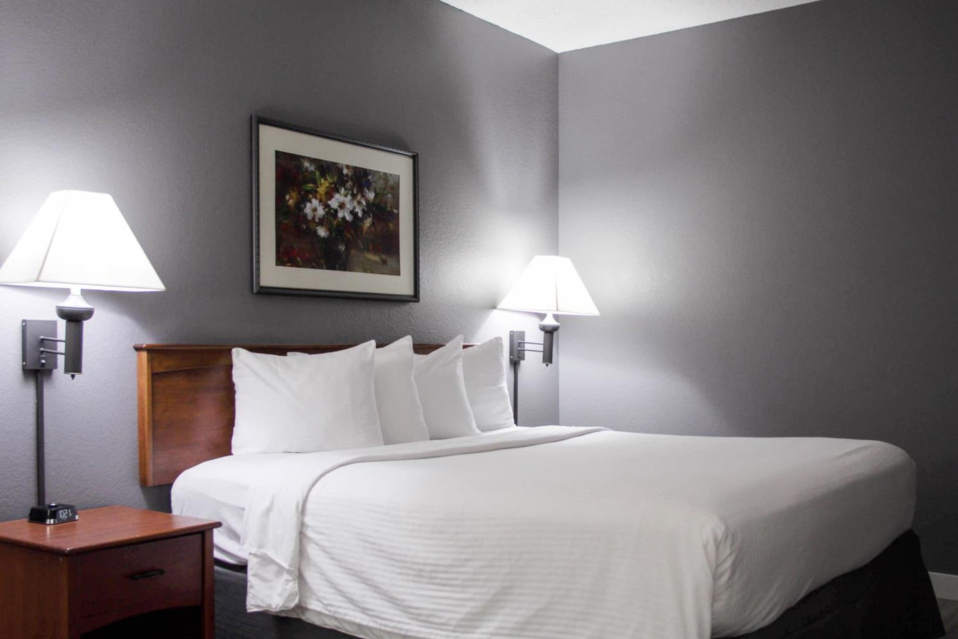 New Victorian Inn - Sioux City property views in Sioux City, IA — gallery photo 3