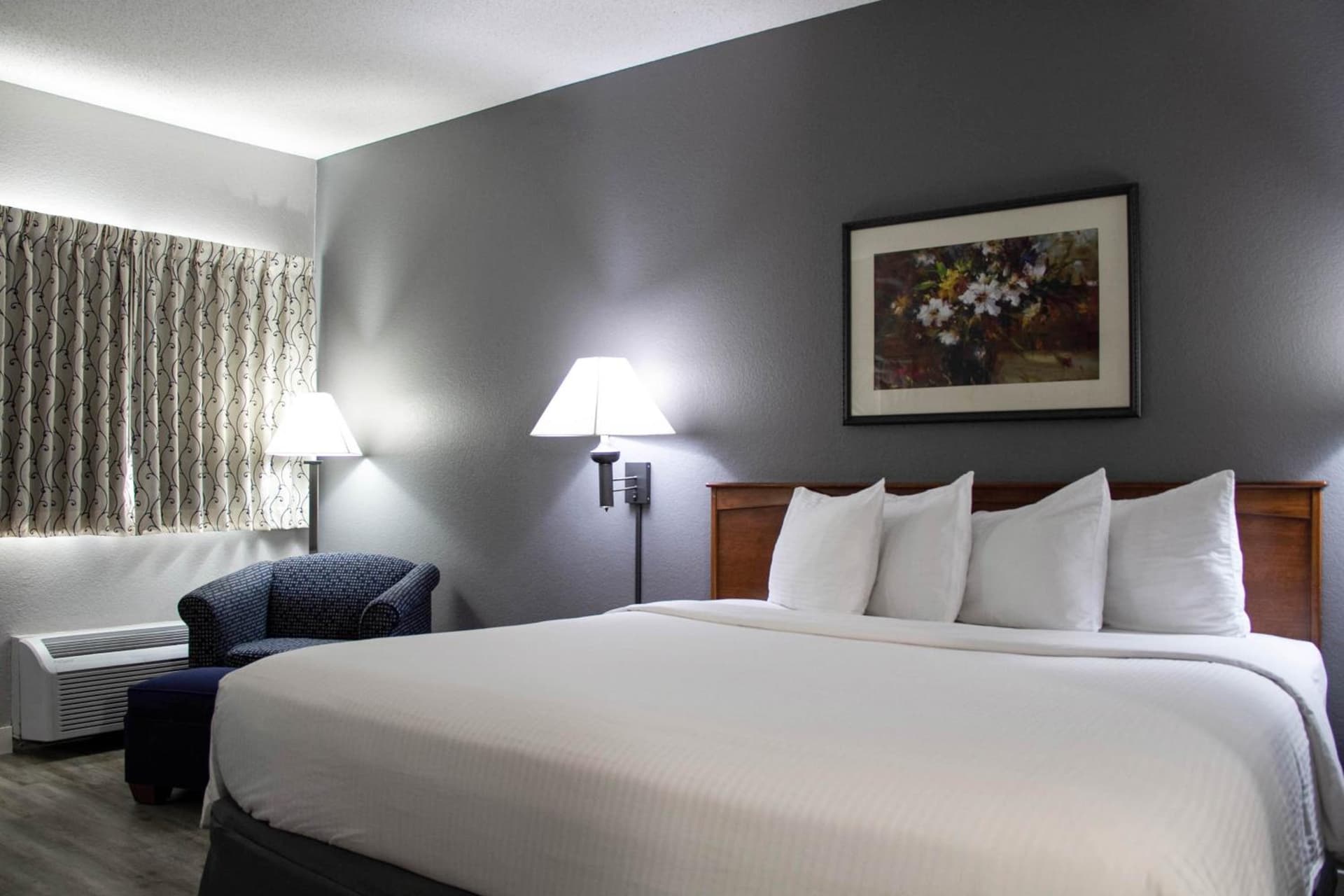 New Victorian Inn - Sioux City gallery photo in Sioux City, IA — image 24