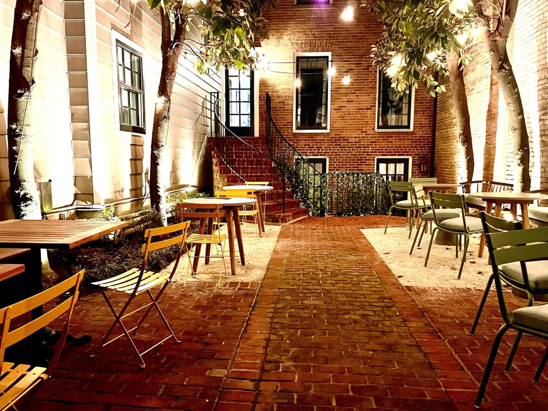 The Poppy Georgetown Guesthouse and Gardens gallery photo in Washington, DC — image 34