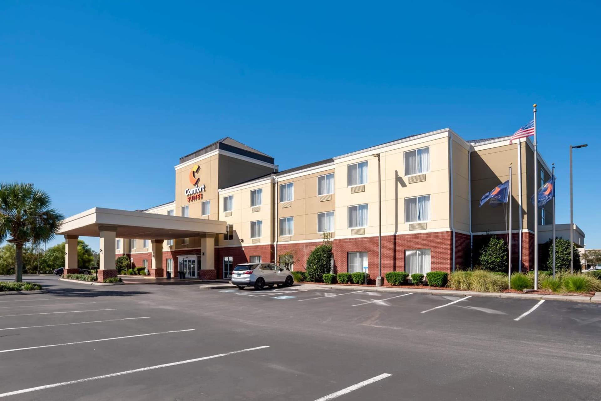 Comfort Suites Foley - North Gulf Shores featured exterior or lobby in Foley, AL — similar hotel