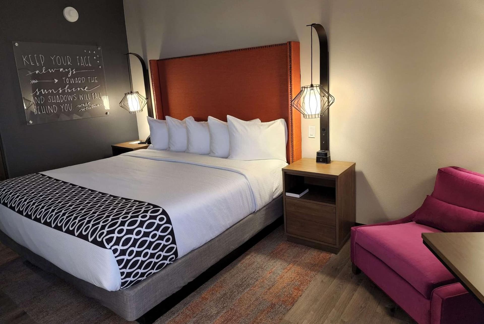 La Quinta Inn & Suites by Wyndham Pflugerville gallery photo in Pflugerville, TX — image 24