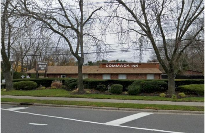 Commack Inn featured exterior or lobby in Commack, NY — similar hotel