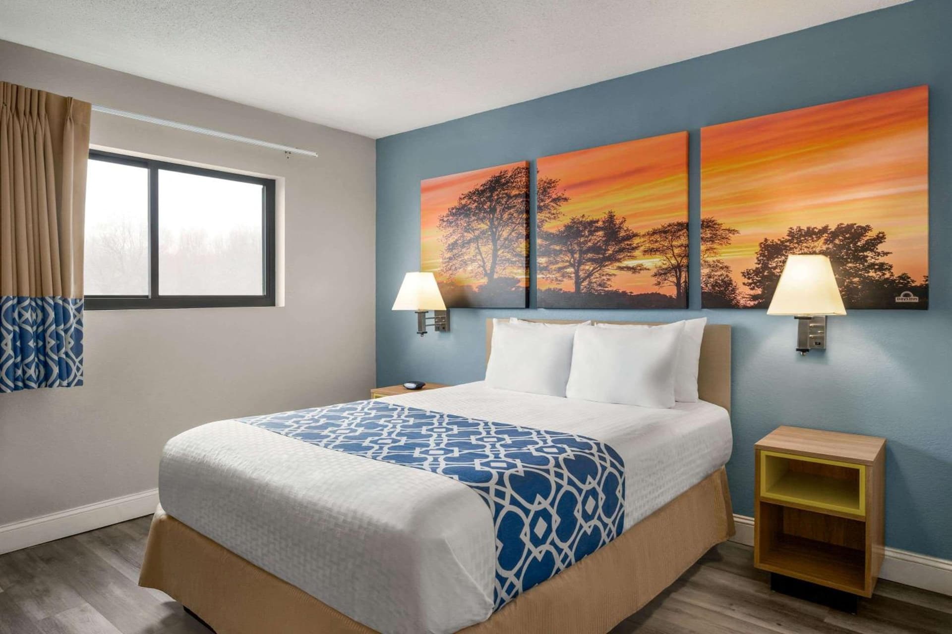 Days Inn by Wyndham Canastota Verona property views in Canastota, NY — gallery photo 3