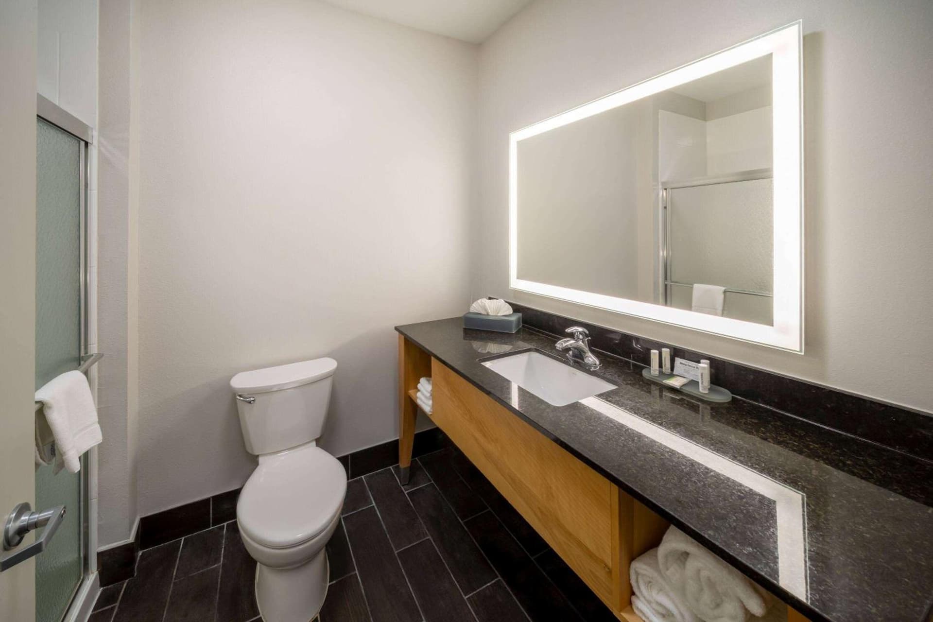 La Quinta by Wyndham Wichita Falls - MSU Area gallery photo in Wichita Falls, TX — image 39