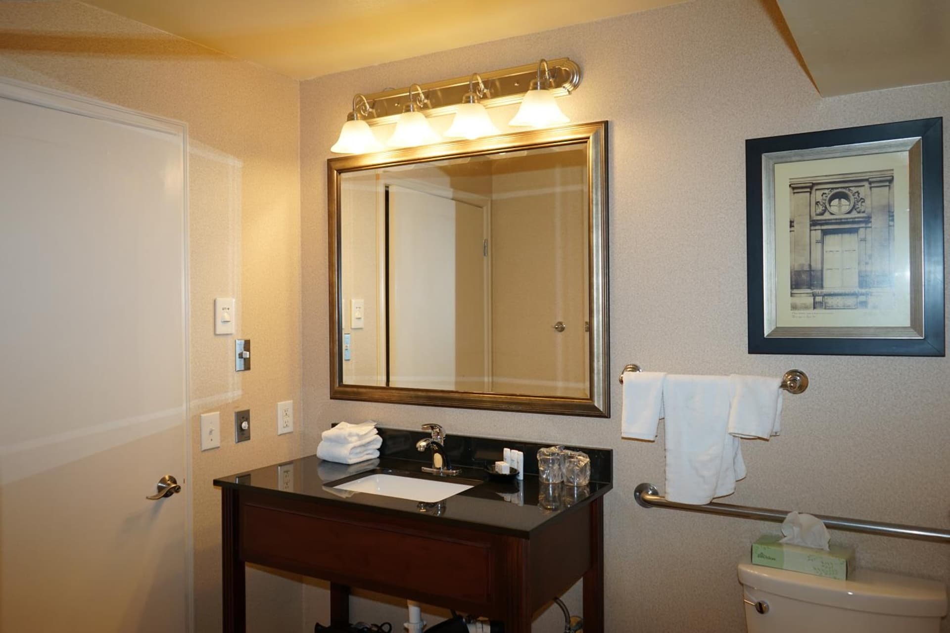 Wingate by Wyndham Bellingham Heritage Inn gallery photo in Bellingham, WA — image 20