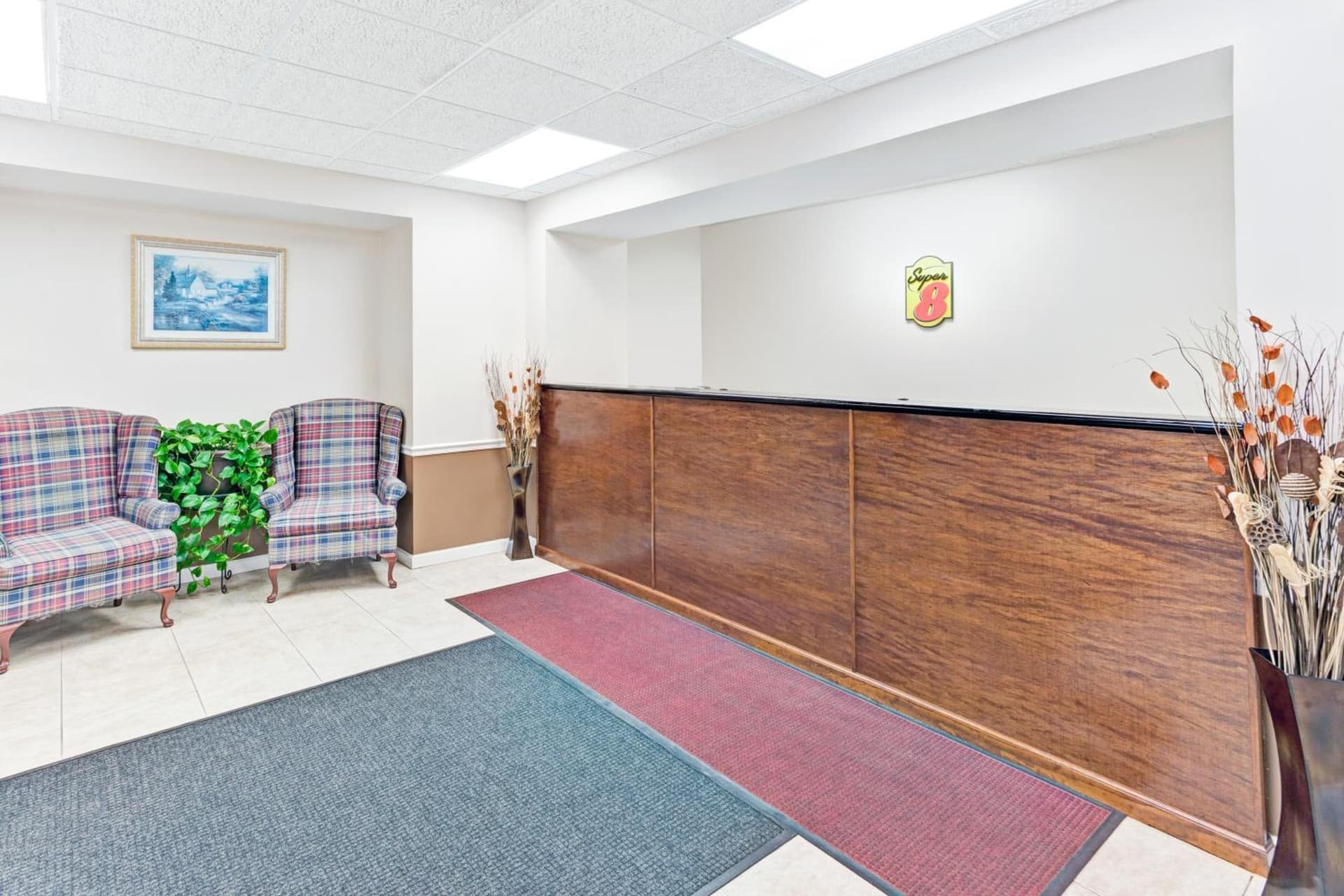 Super Inn & Suites Carrollton,West Georgia interior in Carrollton, GA — gallery photo 2