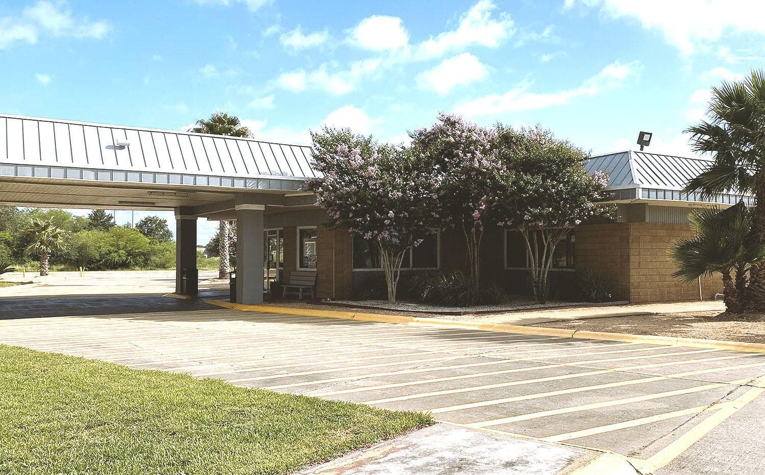Americas Best Value Inn Beeville featured exterior or lobby in Beeville, TX — similar hotel