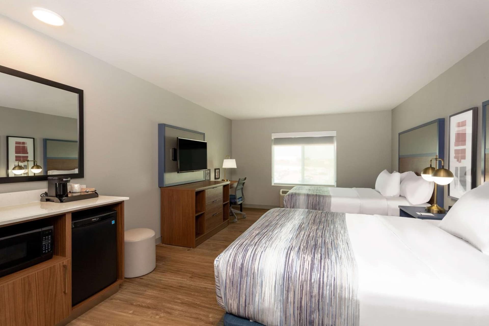 AmericInn by Wyndham San Angelo interior in San Angelo, TX — gallery photo 2