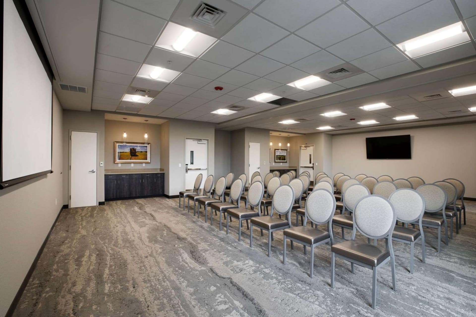 StoneHill Lawrence, Trademark Collection by Wyndham gallery photo in Lawrence, KS — image 9