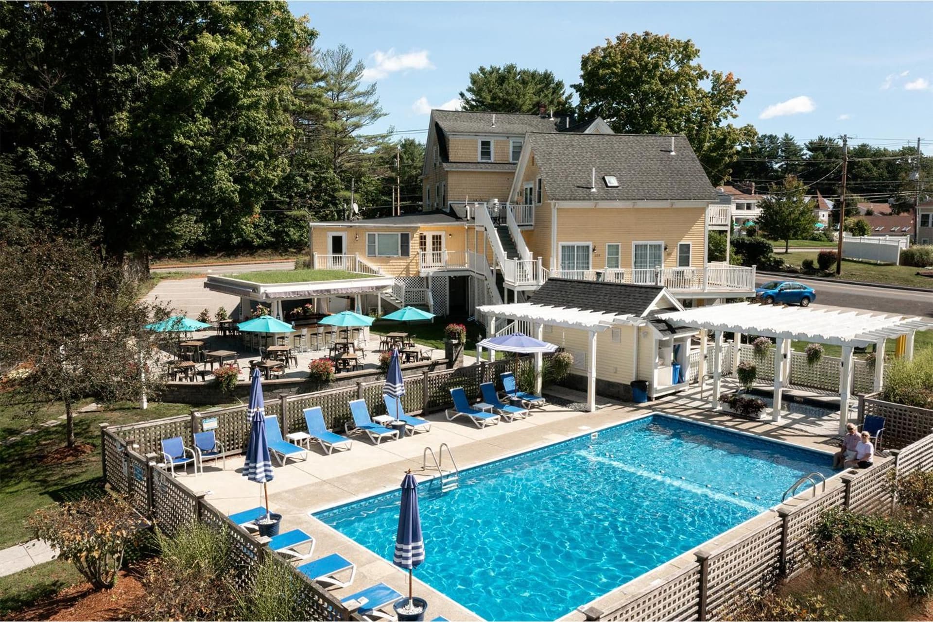 Admiral's Inn Resort property views in Ogunquit — gallery photo 3