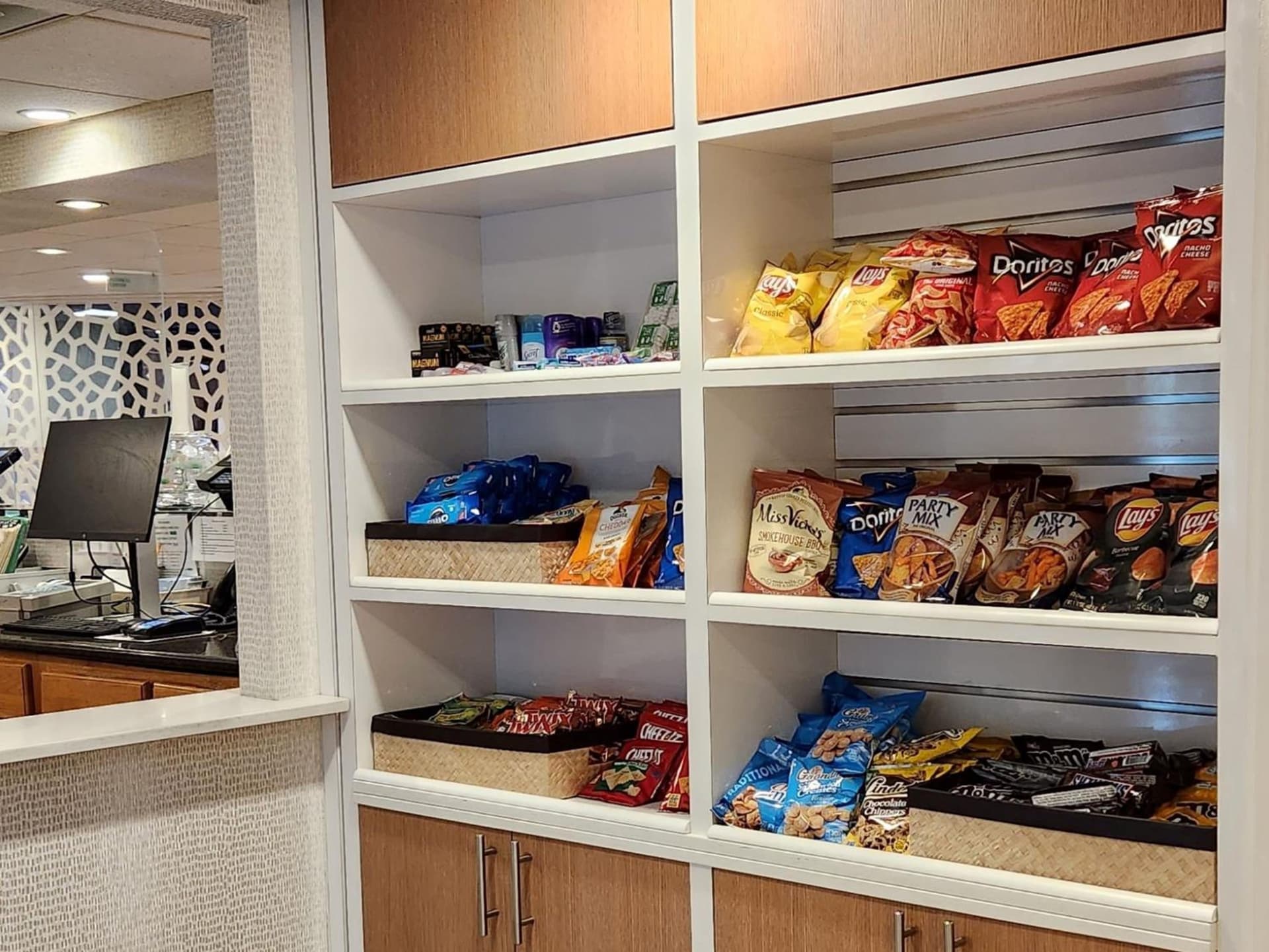 Holiday Inn & Suites Parsippany Fairfield by IHG gallery photo in Parsippany, NJ — image 35