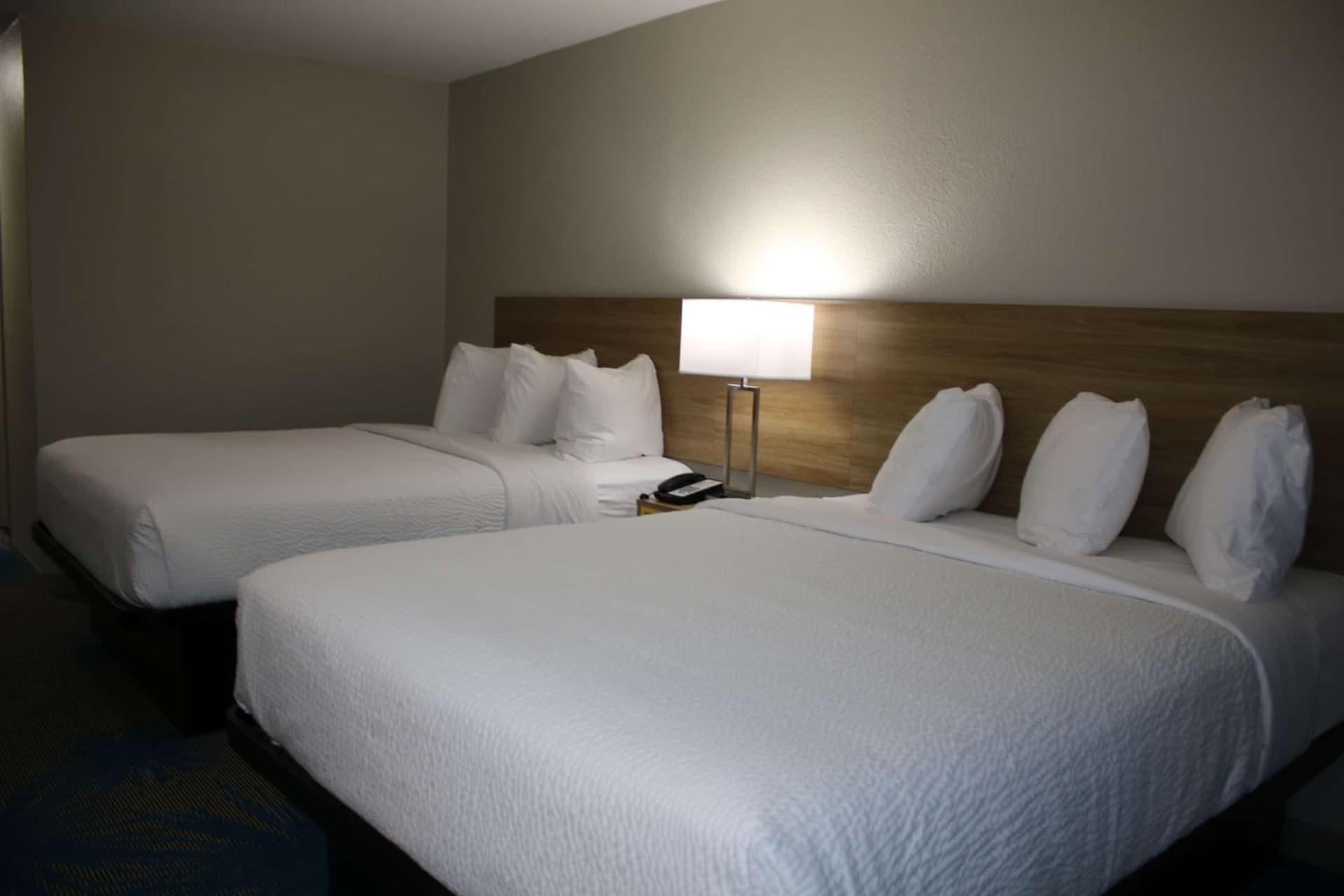Days Inn by Wyndham Waco University Area gallery photo in Waco, TX — image 49