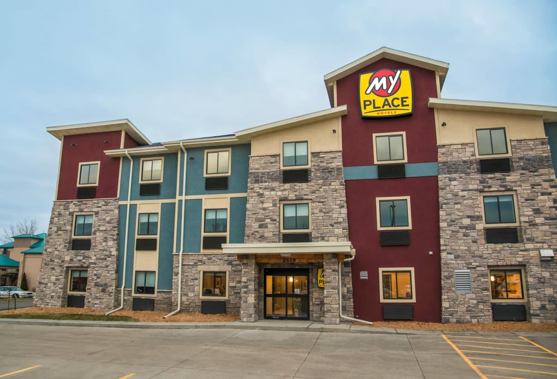 My Place Hotel-Ankeny/Des Moines IA featured exterior or lobby in Ankeny, IA — similar hotel