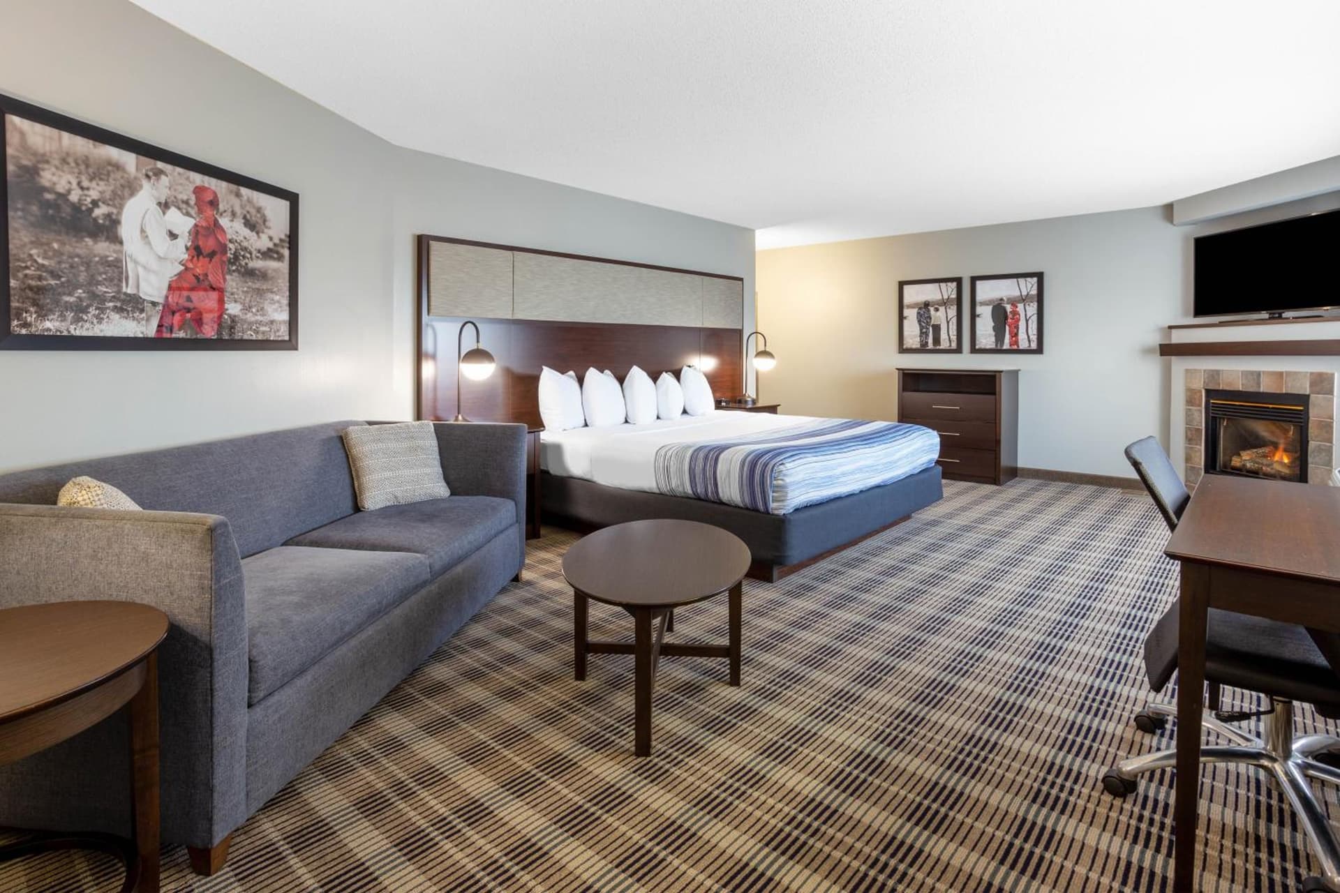 AmericInn by Wyndham Madison South property views in Madison, WI — gallery photo 3