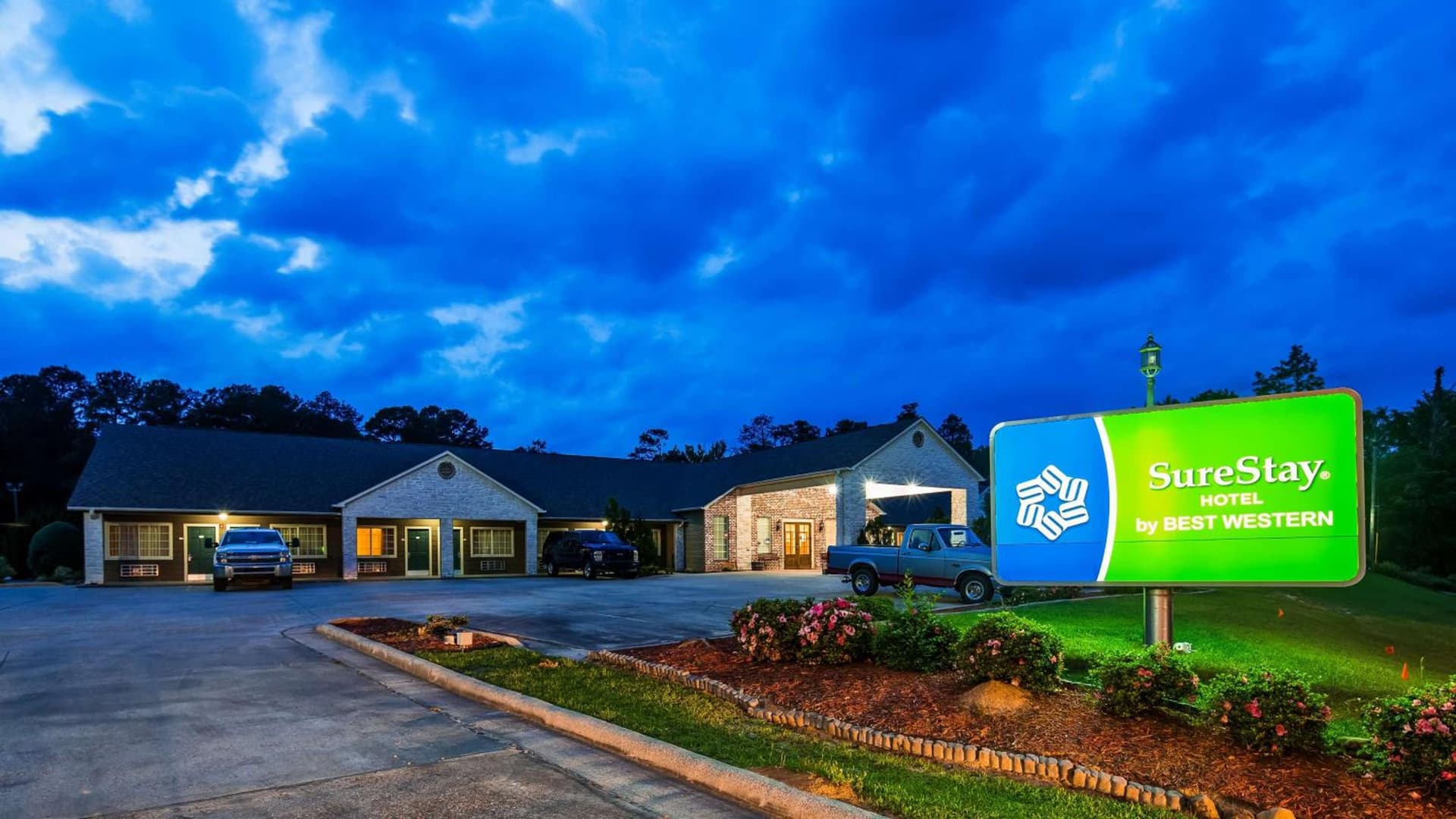 SureStay Hotel by Best Western Leesville featured exterior or lobby in Leesville, LA — similar hotel