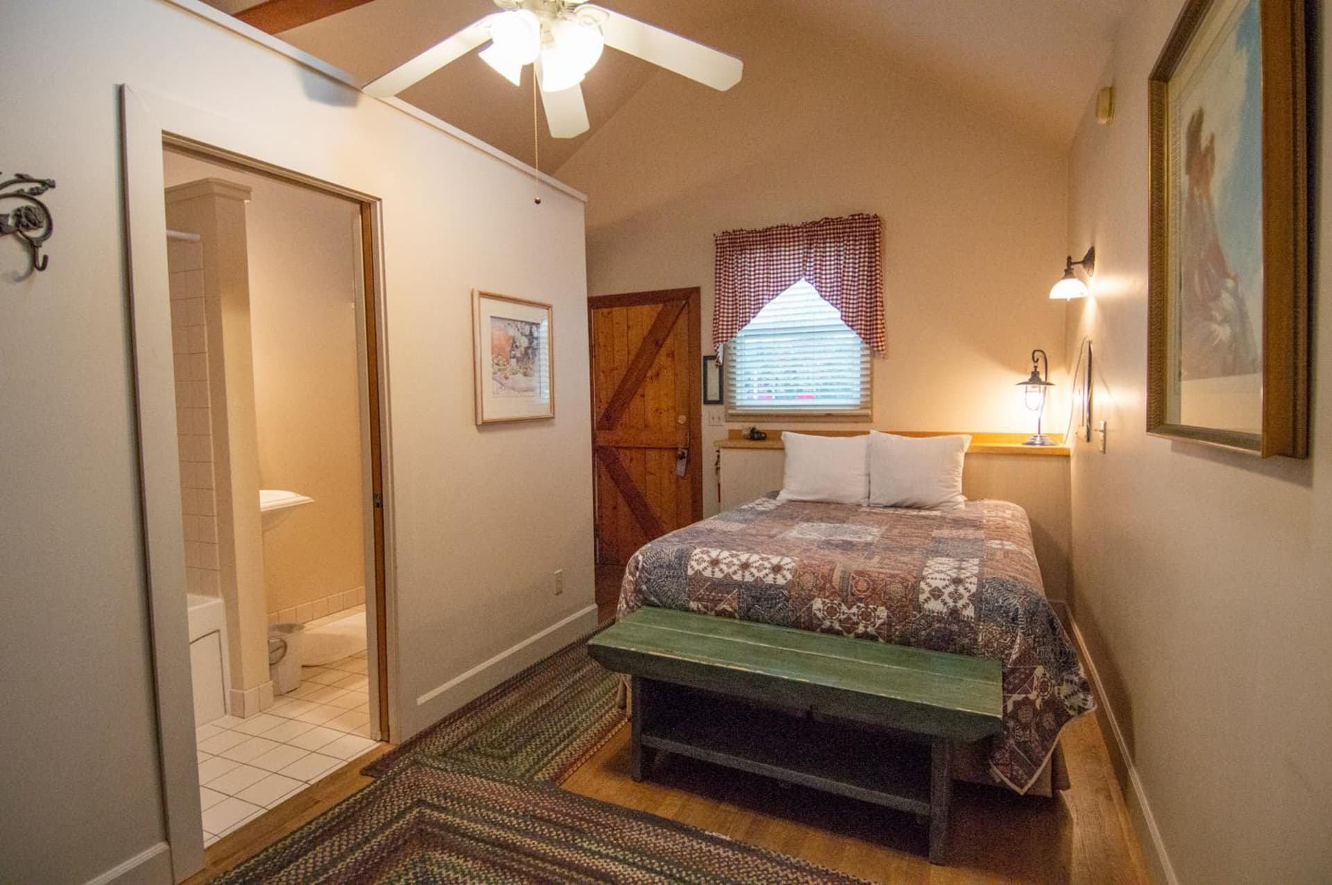 The Swan Hotel gallery photo in Port Townsend, WA — image 56