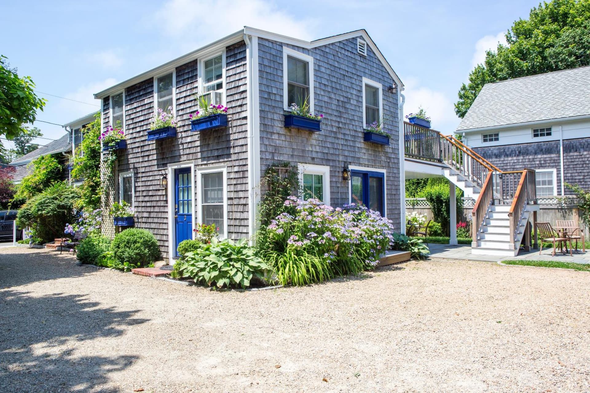 The Lightkeeper’s Inn featured exterior or lobby in Edgartown — similar hotel