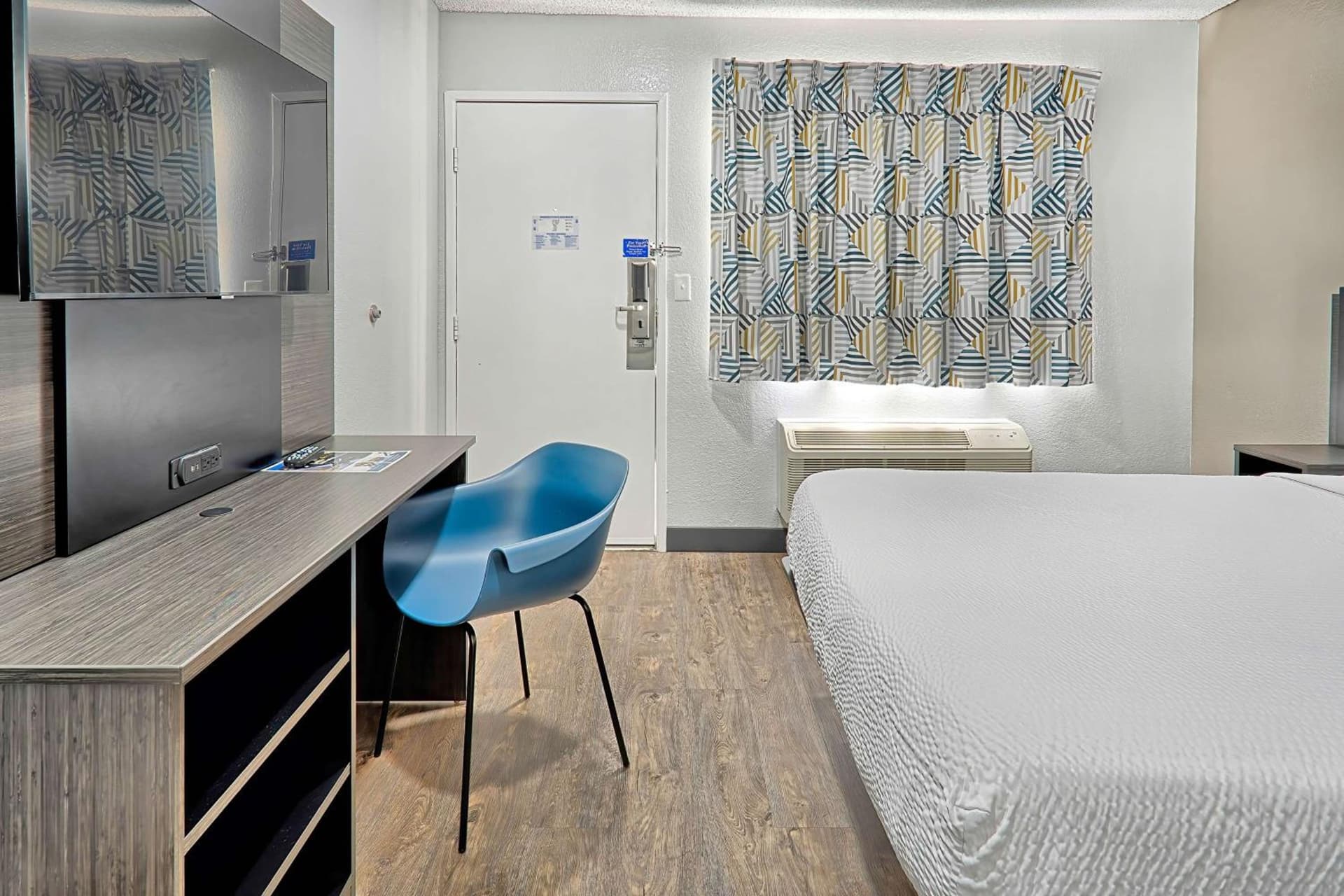 Motel 6-Lancaster, CA gallery photo in Lancaster, CA — image 35