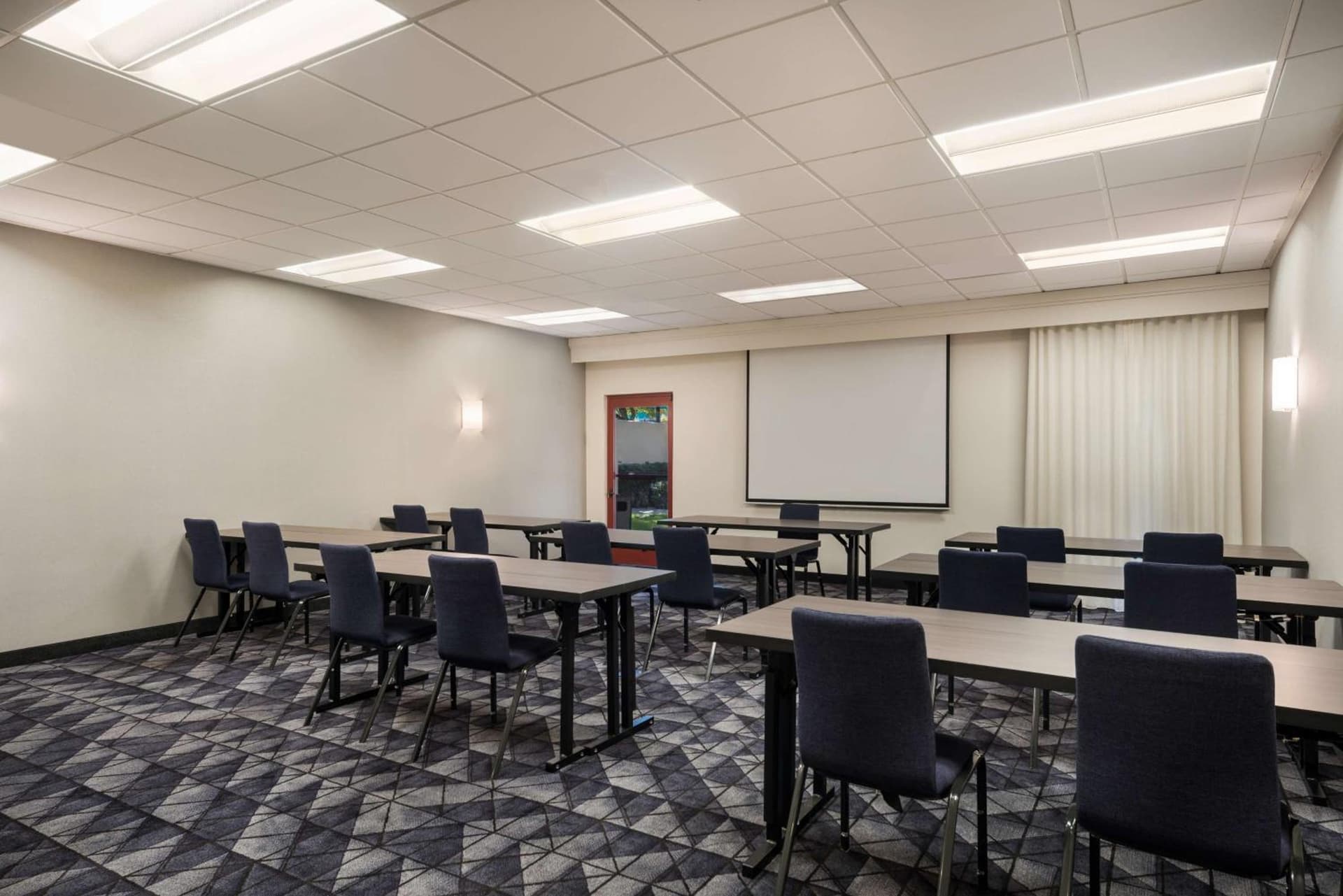Sonesta Select San Jose Airport gallery photo in San Jose, CA — image 38
