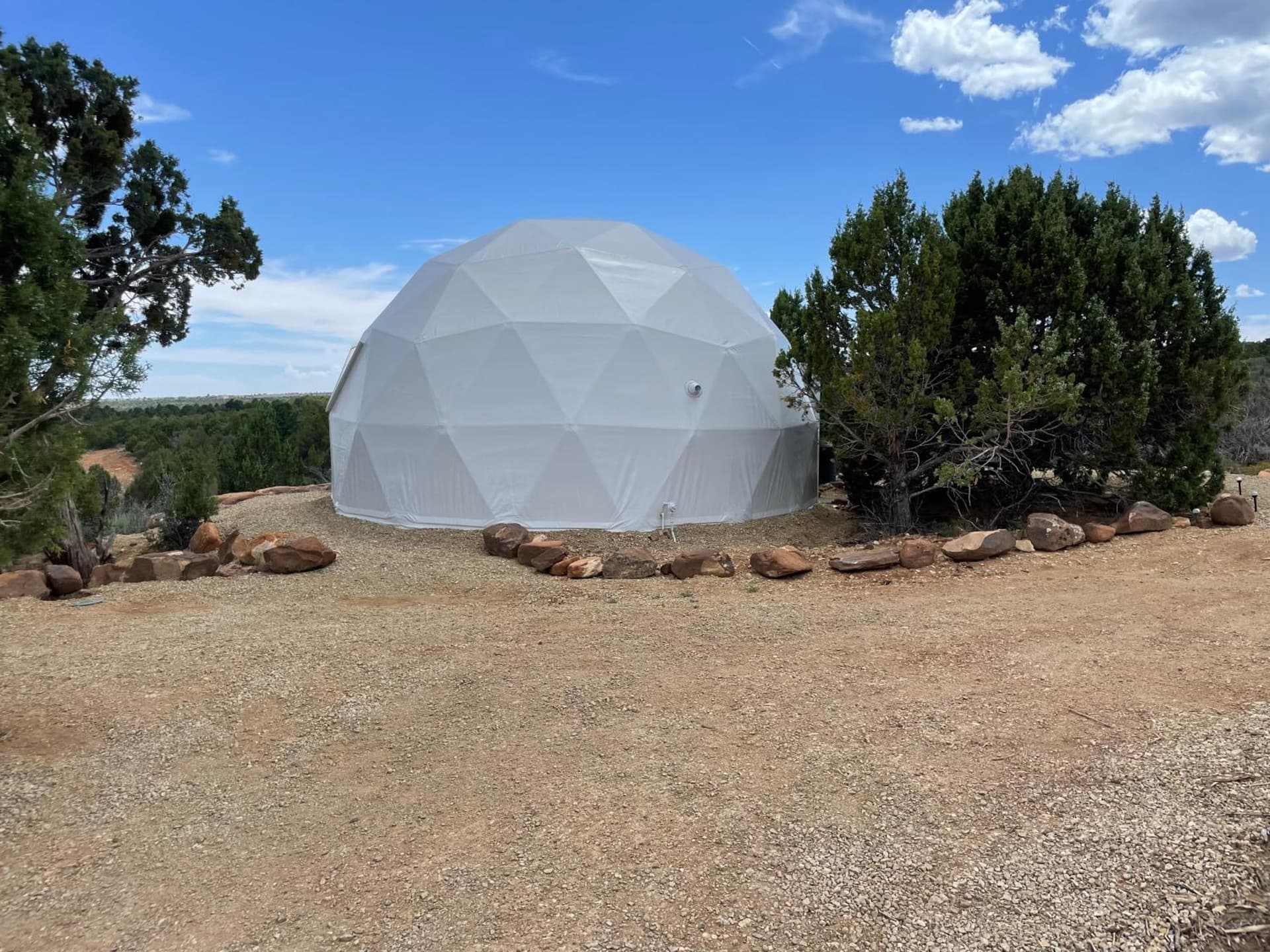 Canyon Rim Domes - A Luxury Glamping Experience!! featured exterior or lobby in Monticello, UT — similar hotel