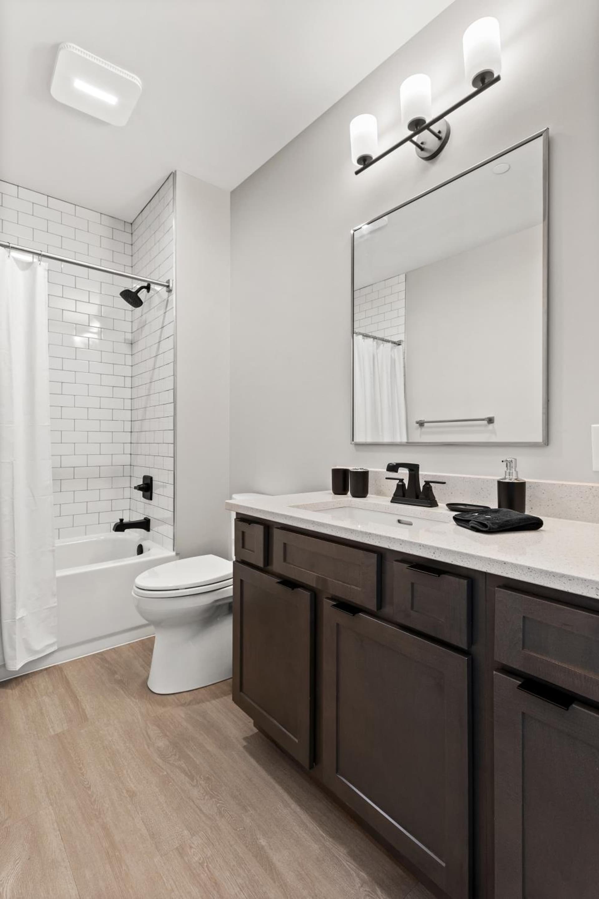 175 LEX - Walkable Downtown Lexington & Rupp Arena - Full Condos gallery photo in Lexington, KY — image 36