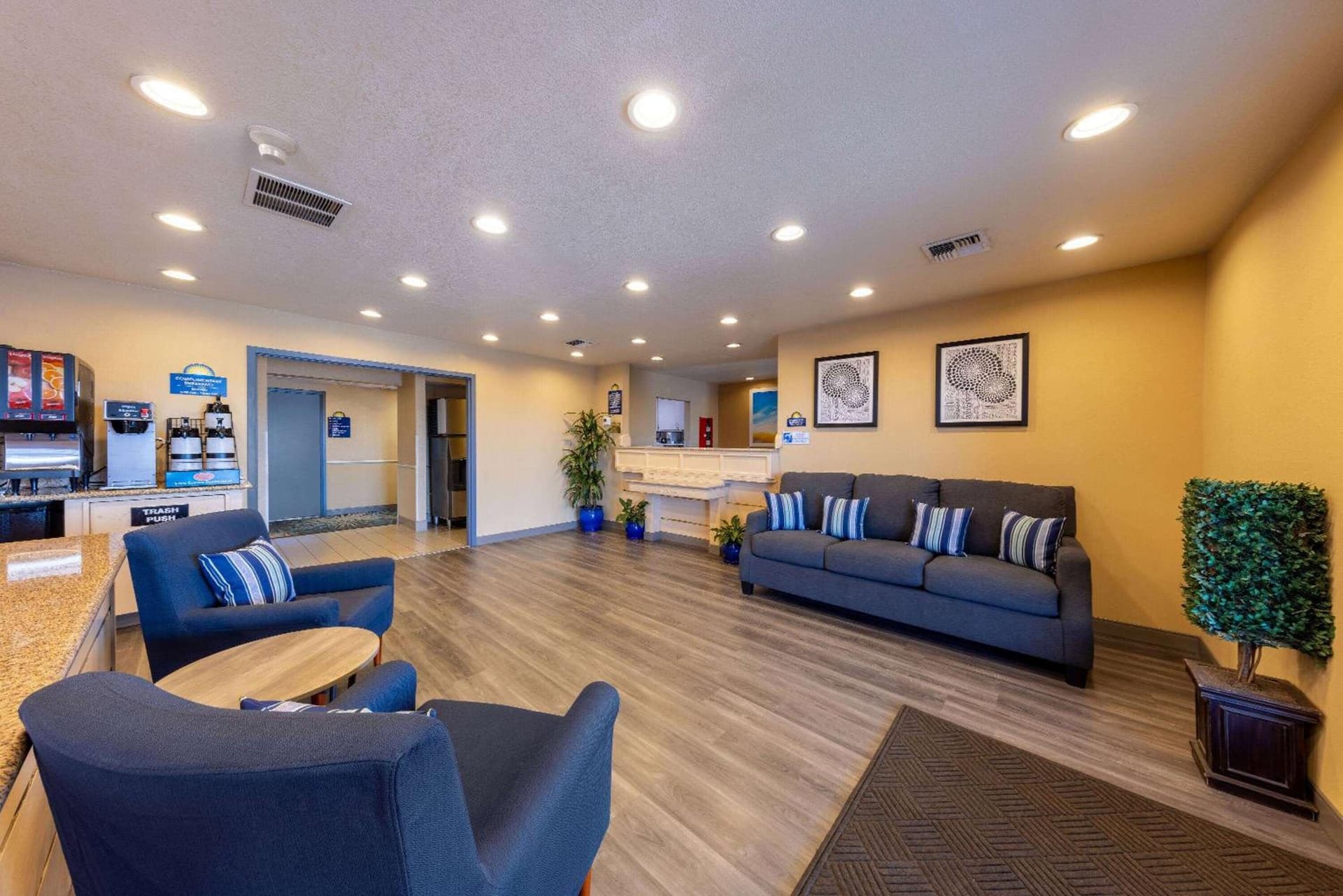 Days Inn by Wyndham Lathrop gallery photo in Lathrop, CA — image 33