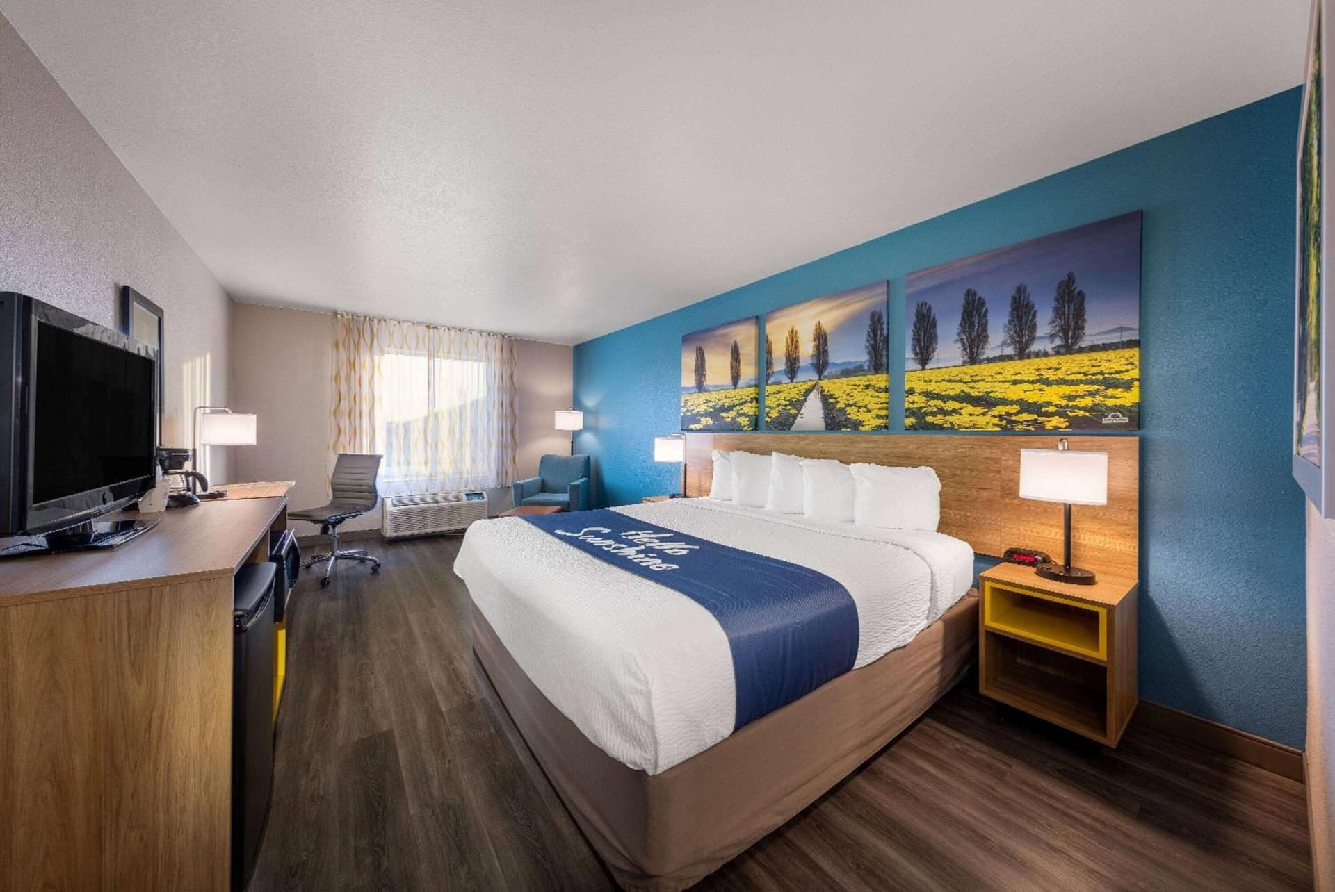 Days Inn by Wyndham Lathrop property views in Lathrop, CA — gallery photo 3