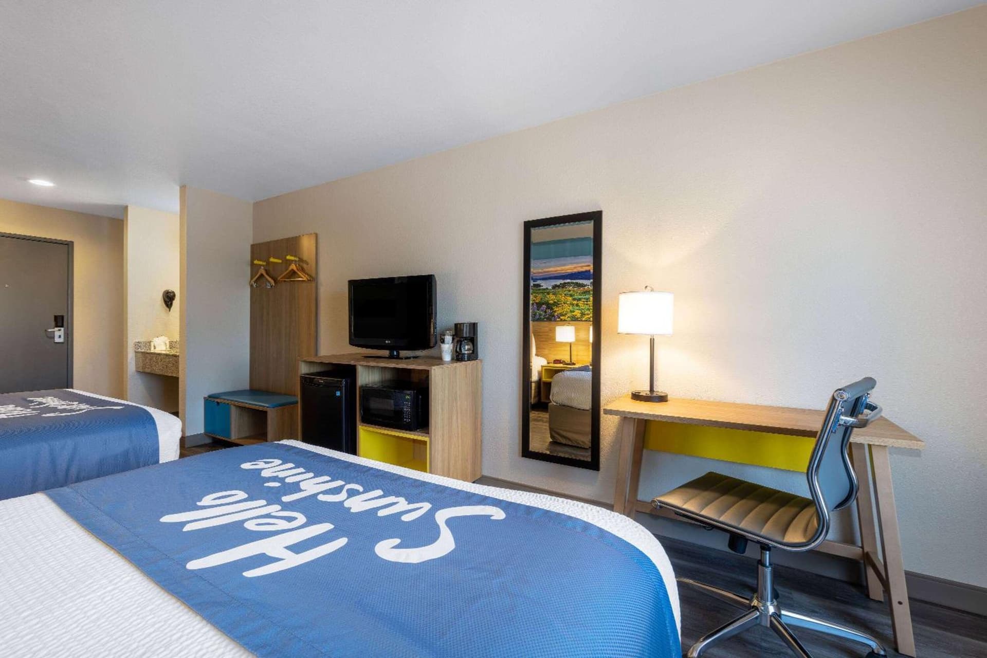 Days Inn by Wyndham Lathrop gallery photo in Lathrop, CA — image 6