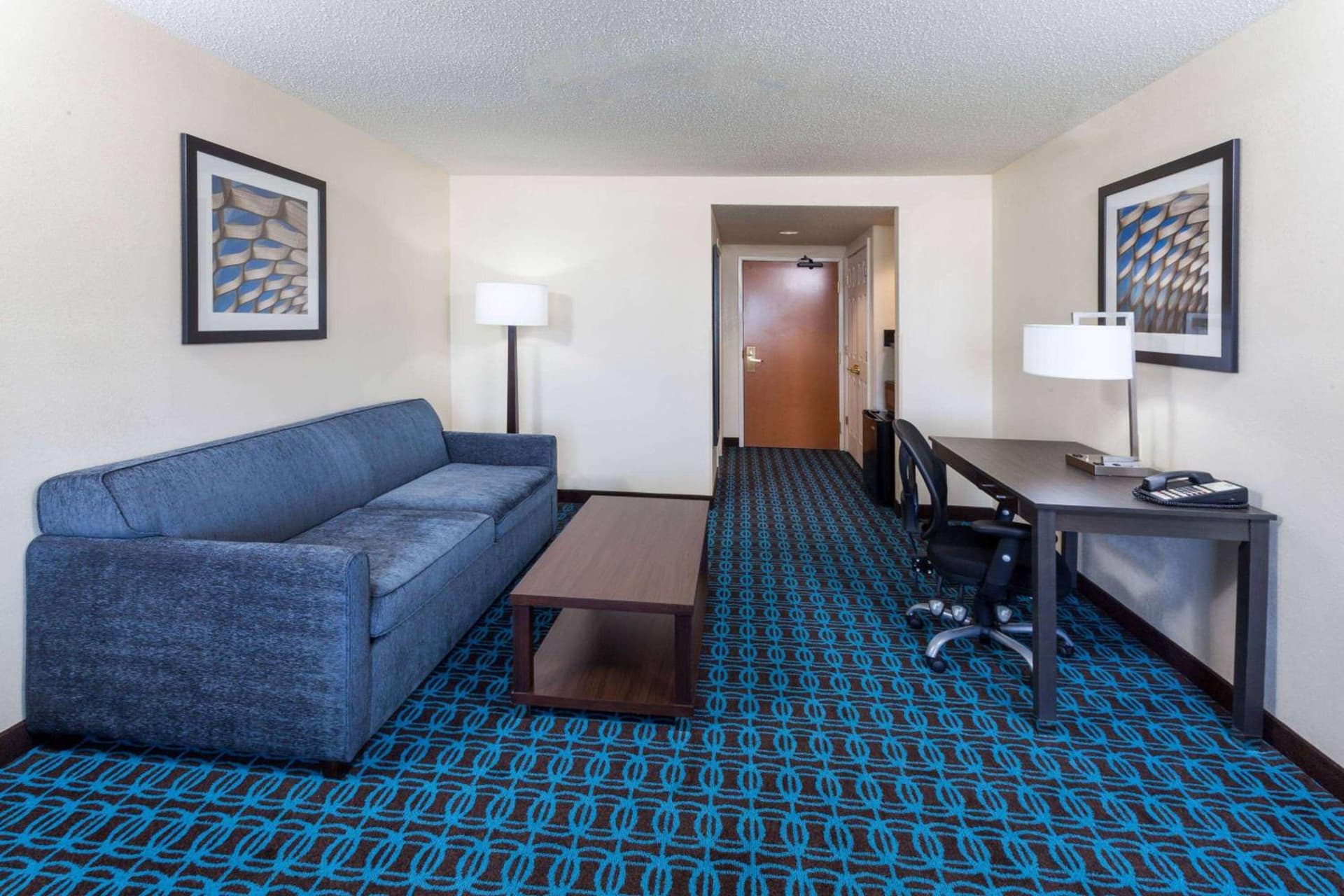 Wingate by Wyndham Chicago Schaumburg gallery photo in Schaumburg, IL — image 29